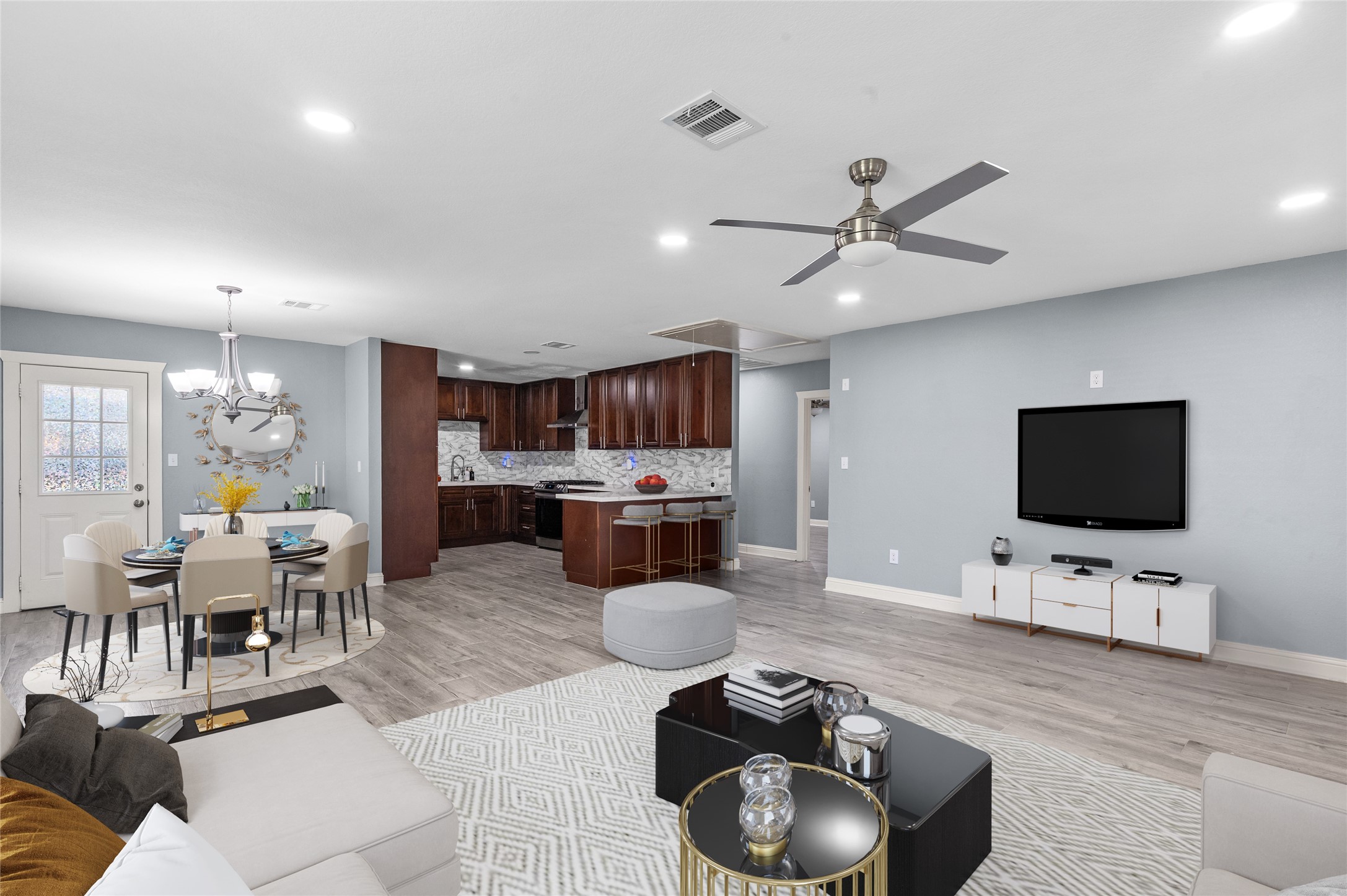 3853 Rosedale Street Property Photo 6