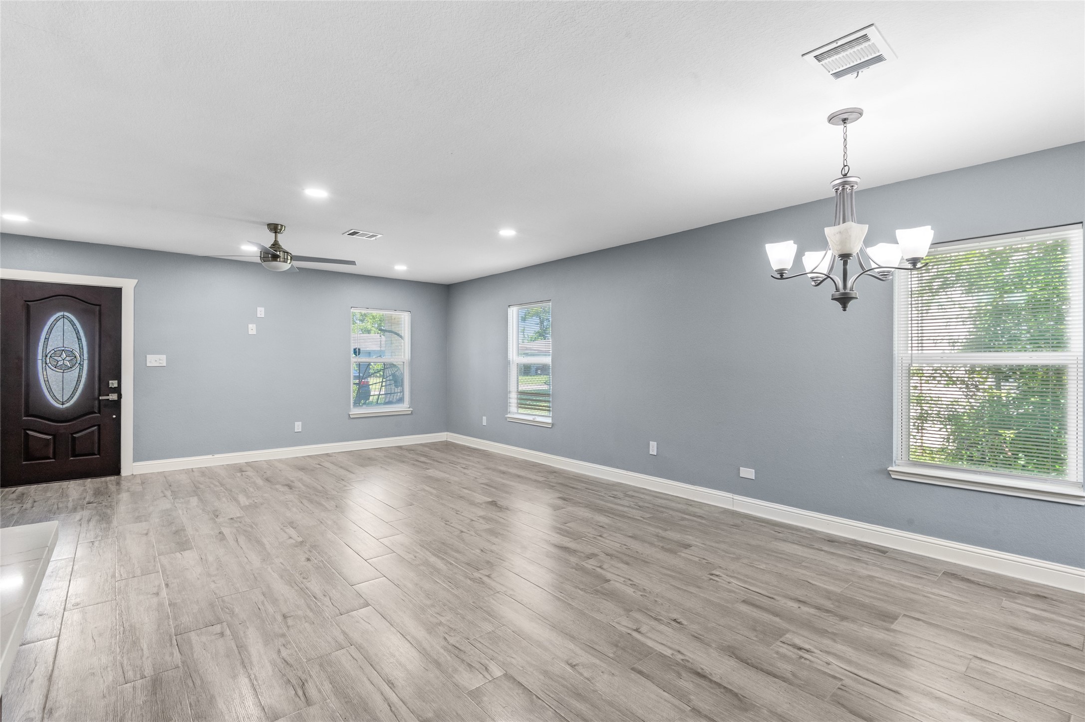 3853 Rosedale Street Property Photo 11