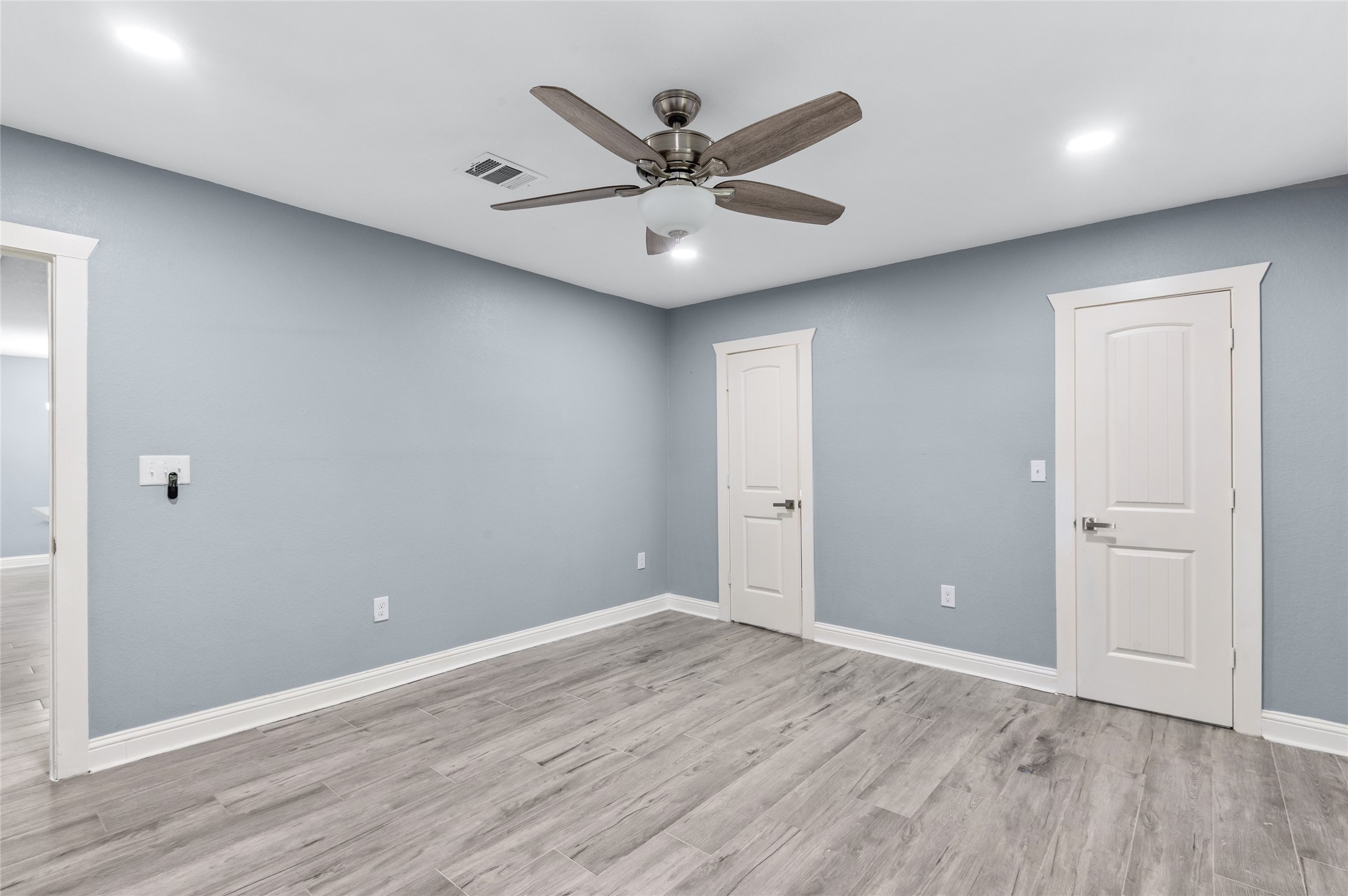 3853 Rosedale Street Property Photo 25