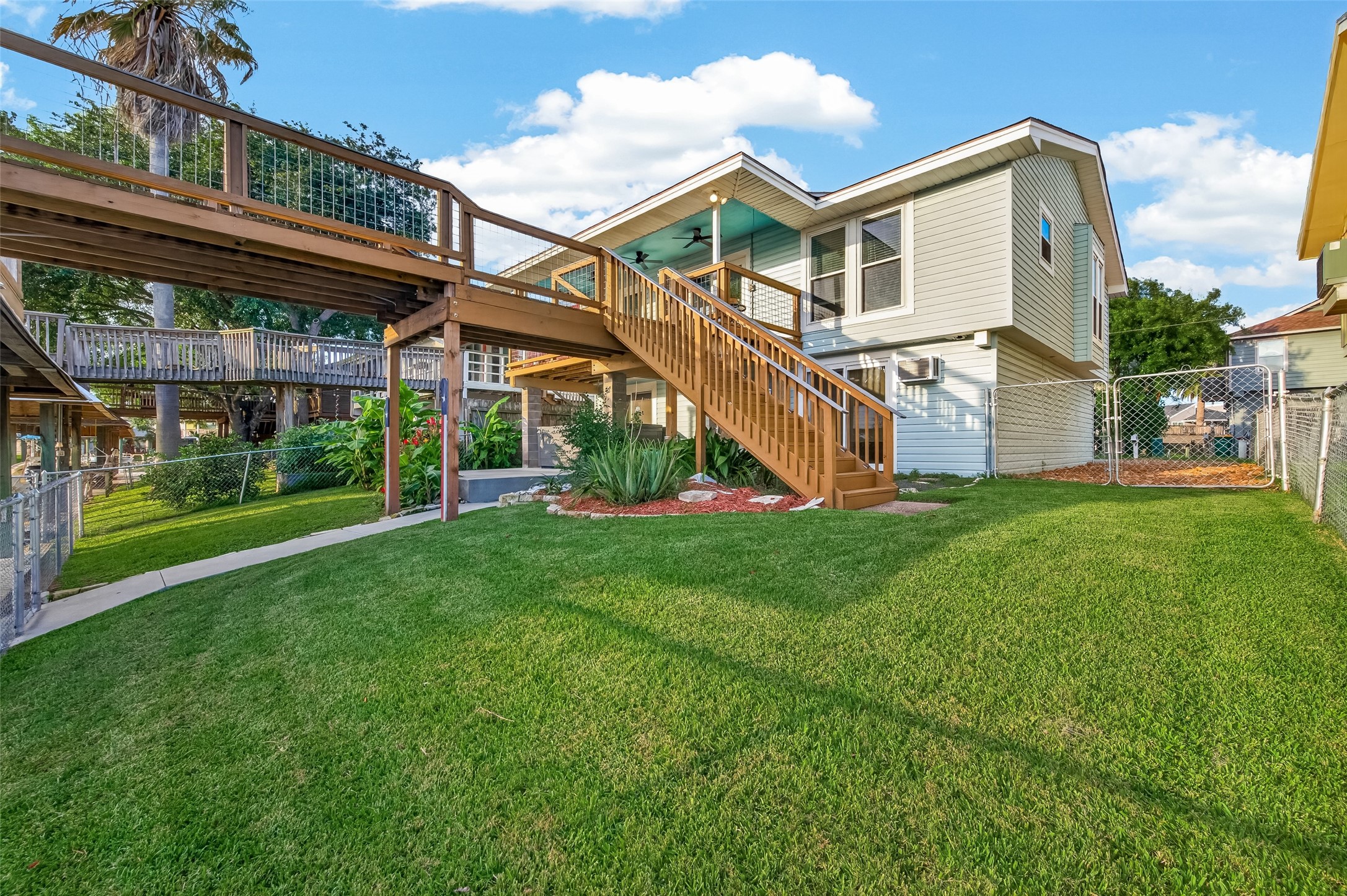 4 N Sandpiper Street Property Photo 8