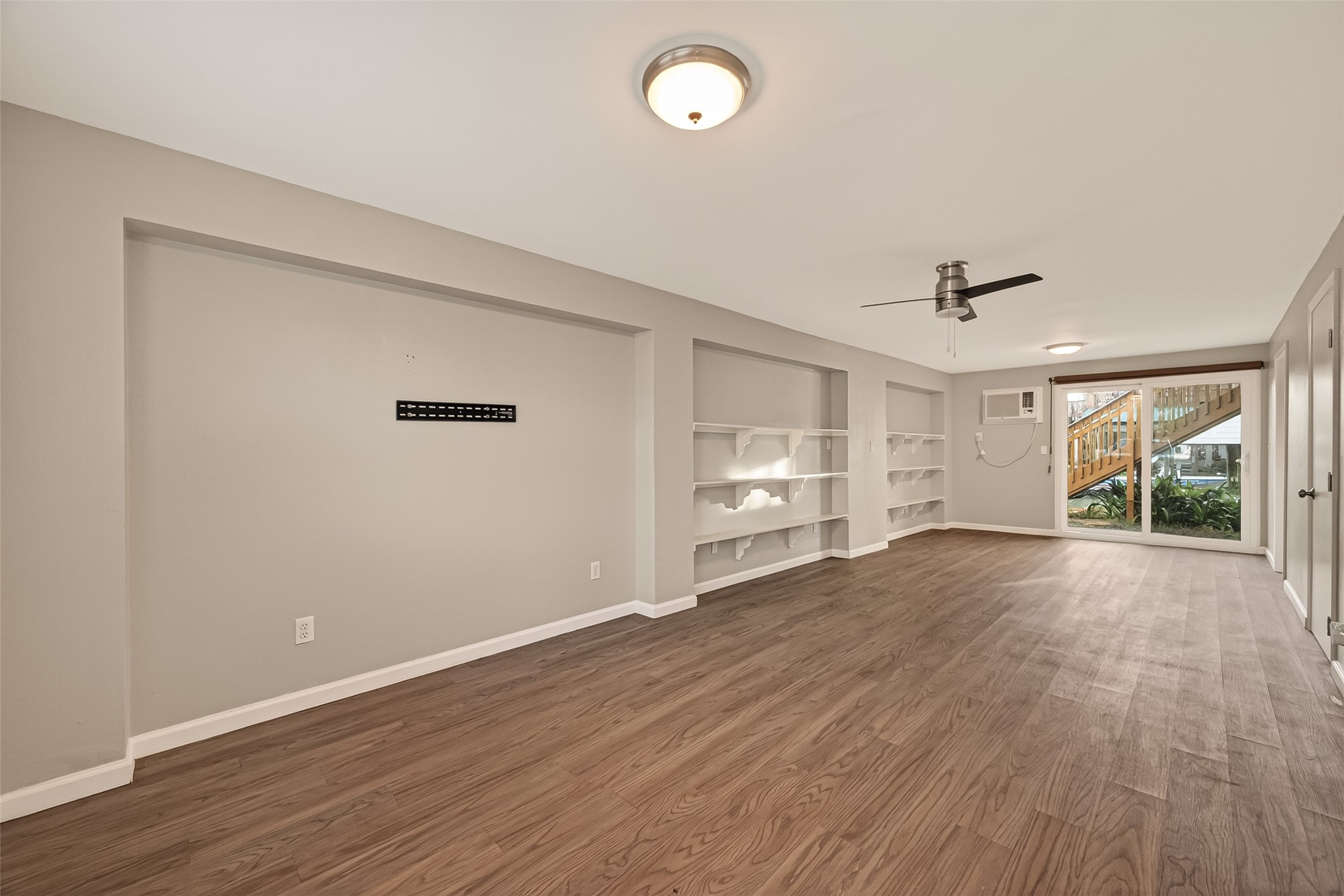 4 N Sandpiper Street Property Photo 26