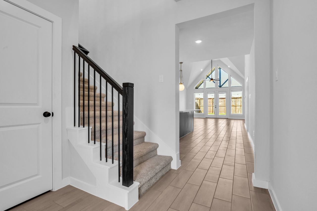 18342 Lilac Woods Trail Property Photo 6