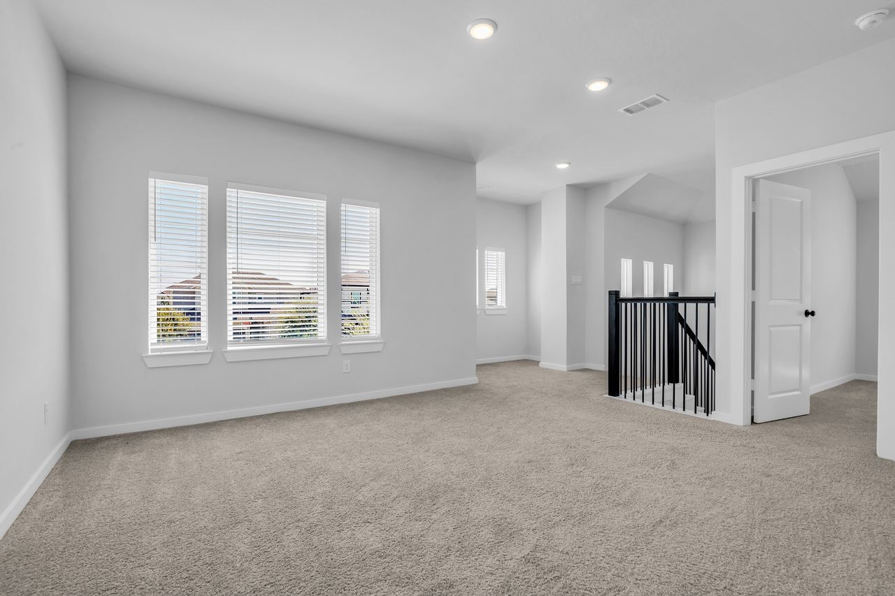 18342 Lilac Woods Trail Property Photo 7