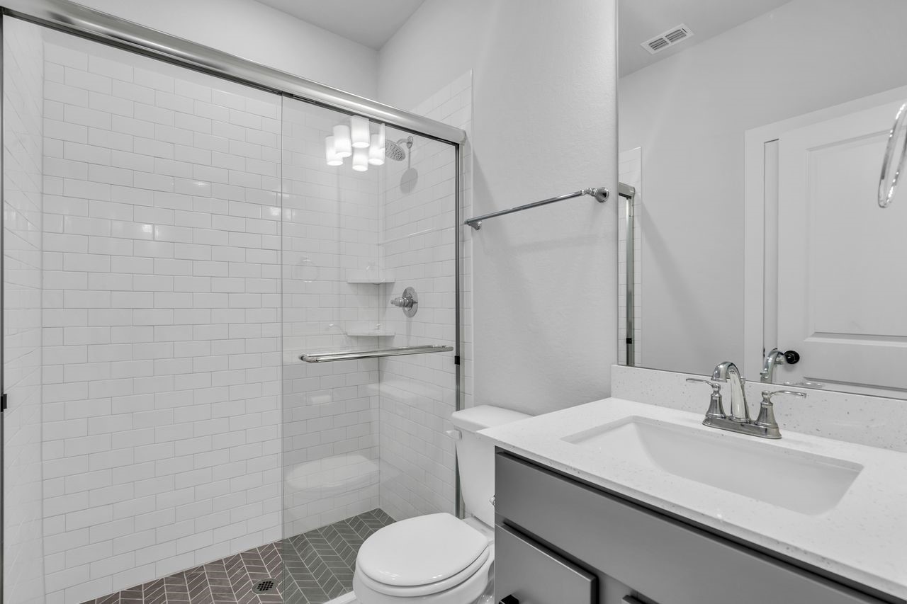 18342 Lilac Woods Trail Property Photo 12