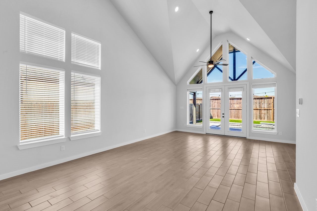 18342 Lilac Woods Trail Property Photo 21