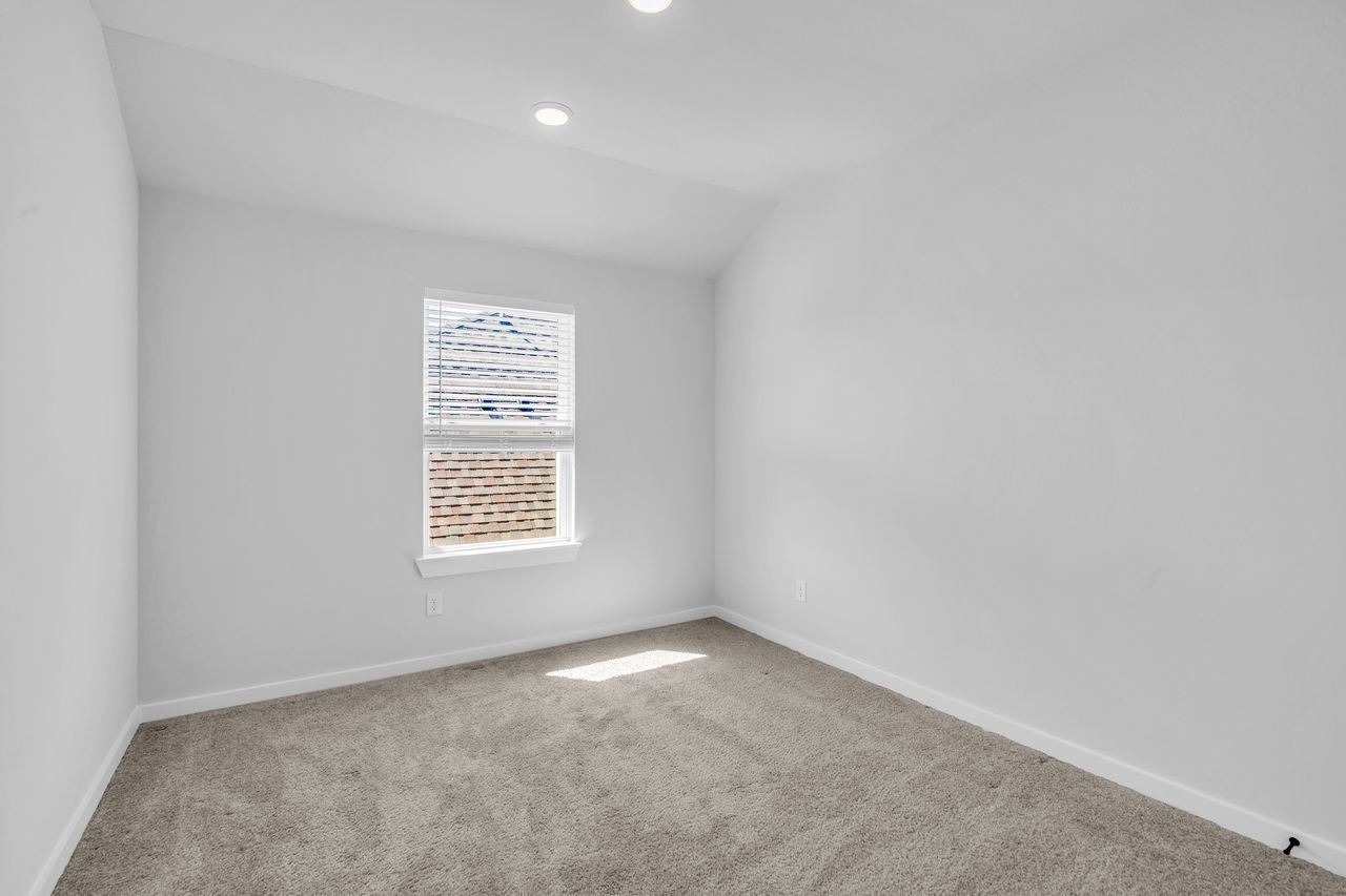 18342 Lilac Woods Trail Property Photo 34