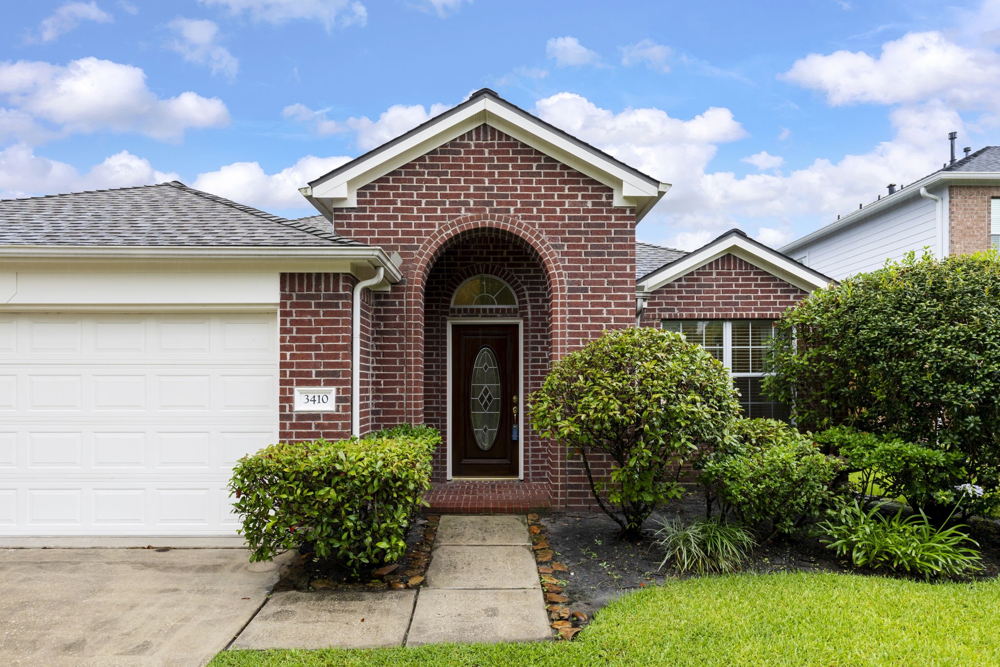 3410 Cactus Creek Drive Property Photo 2
