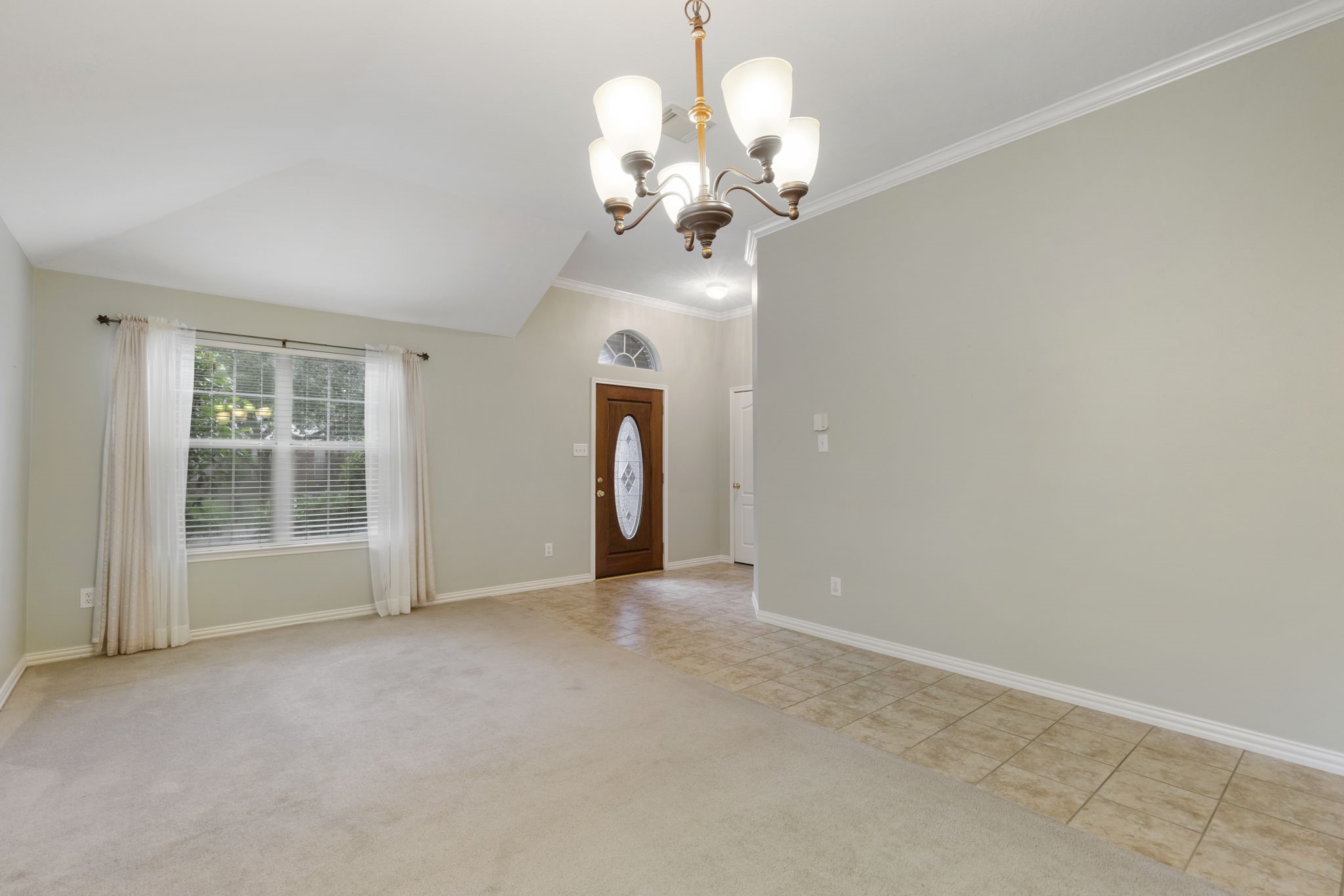 3410 Cactus Creek Drive Property Photo 5