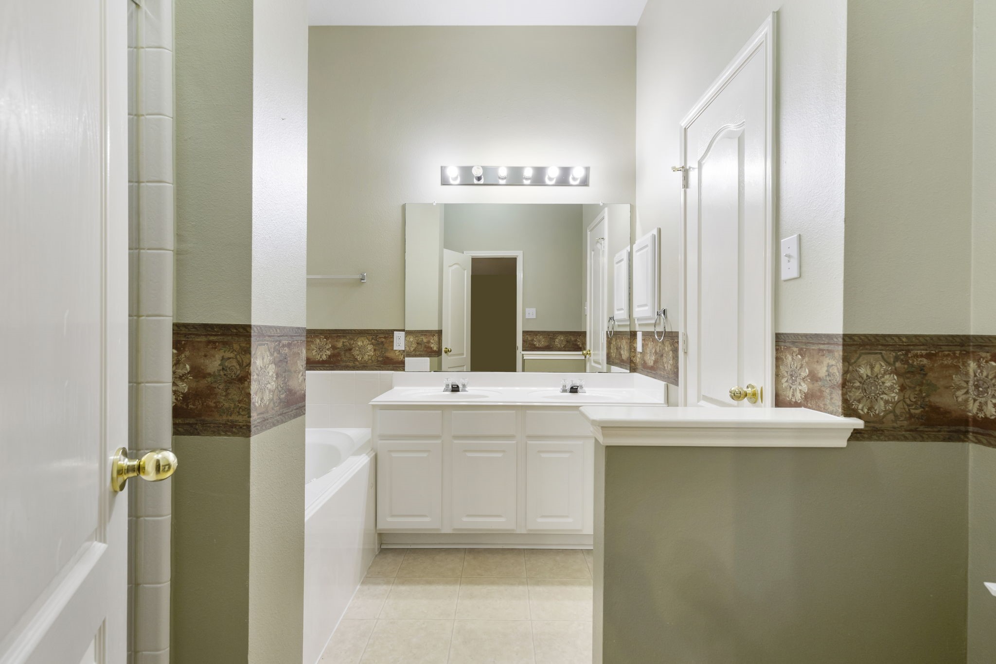 3410 Cactus Creek Drive Property Photo 25