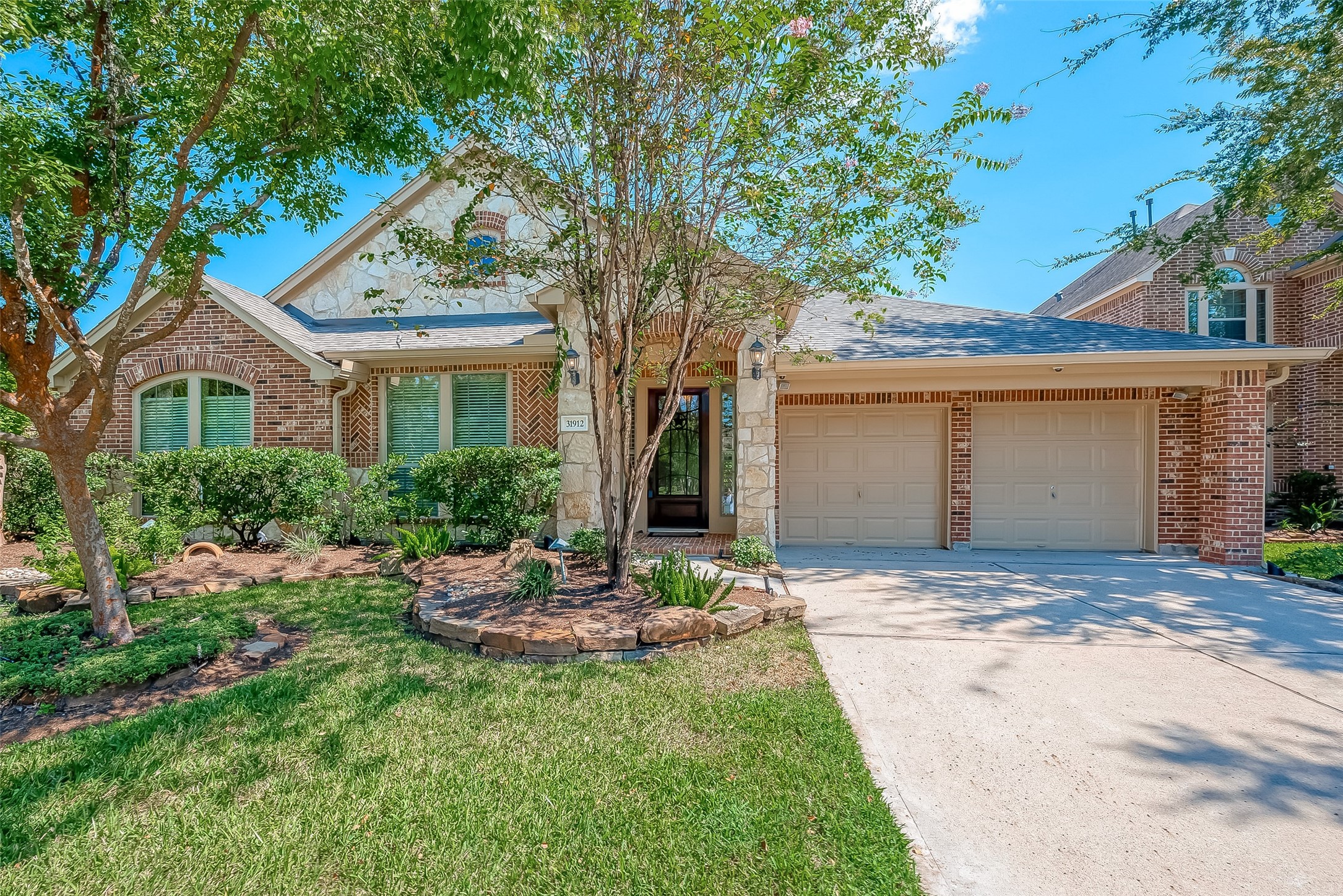 31912 Burnt Wood Court Property Photo 1