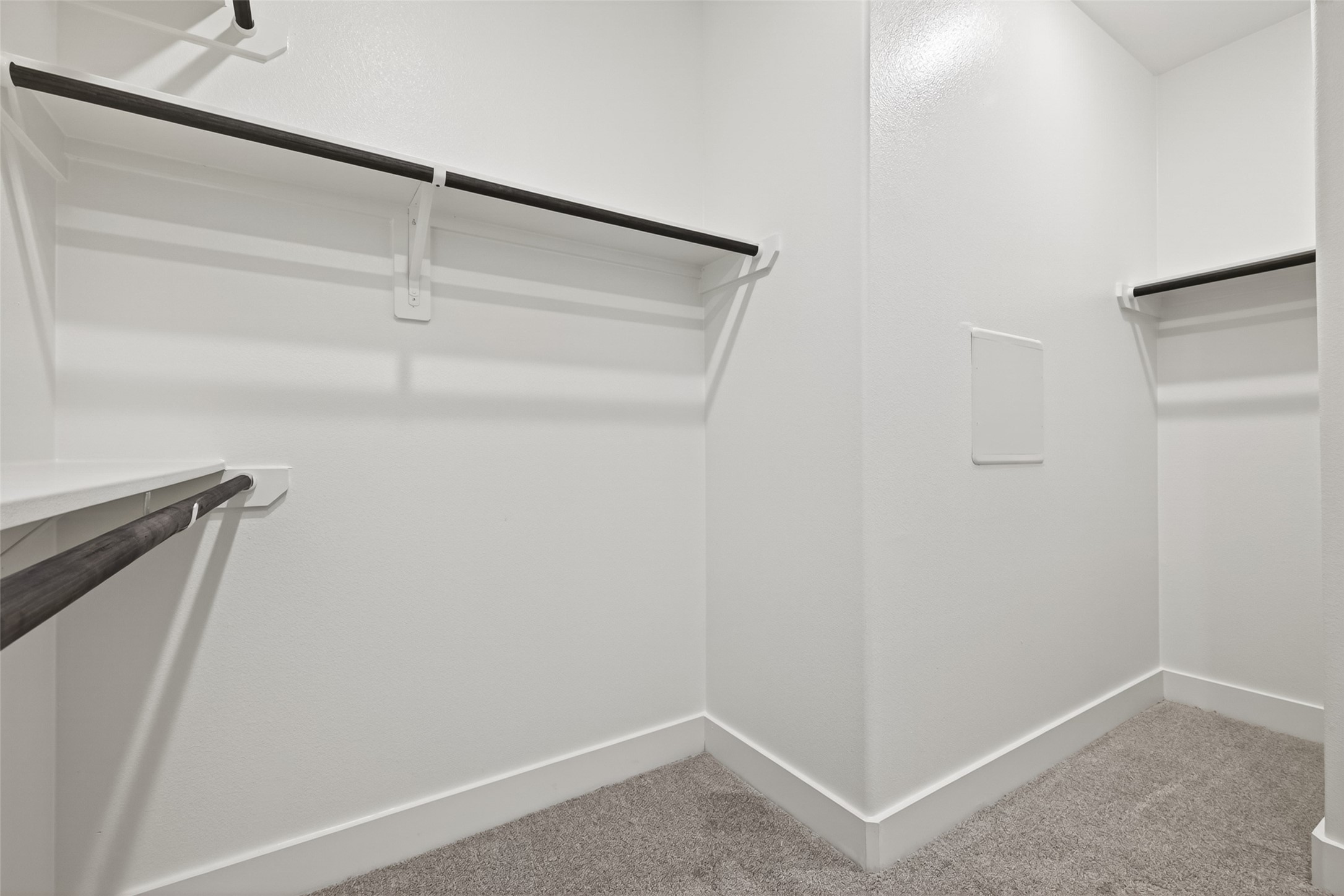 702 Sonfield Drive Property Photo 29