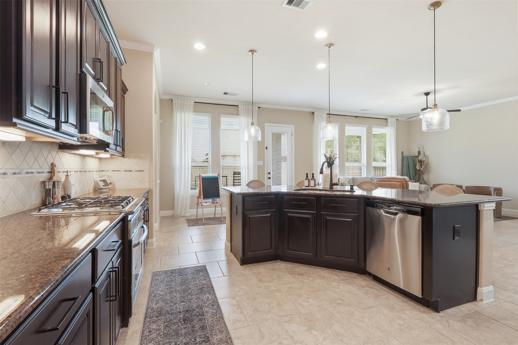 12911 Chatfield Manor Lane Property Photo 10