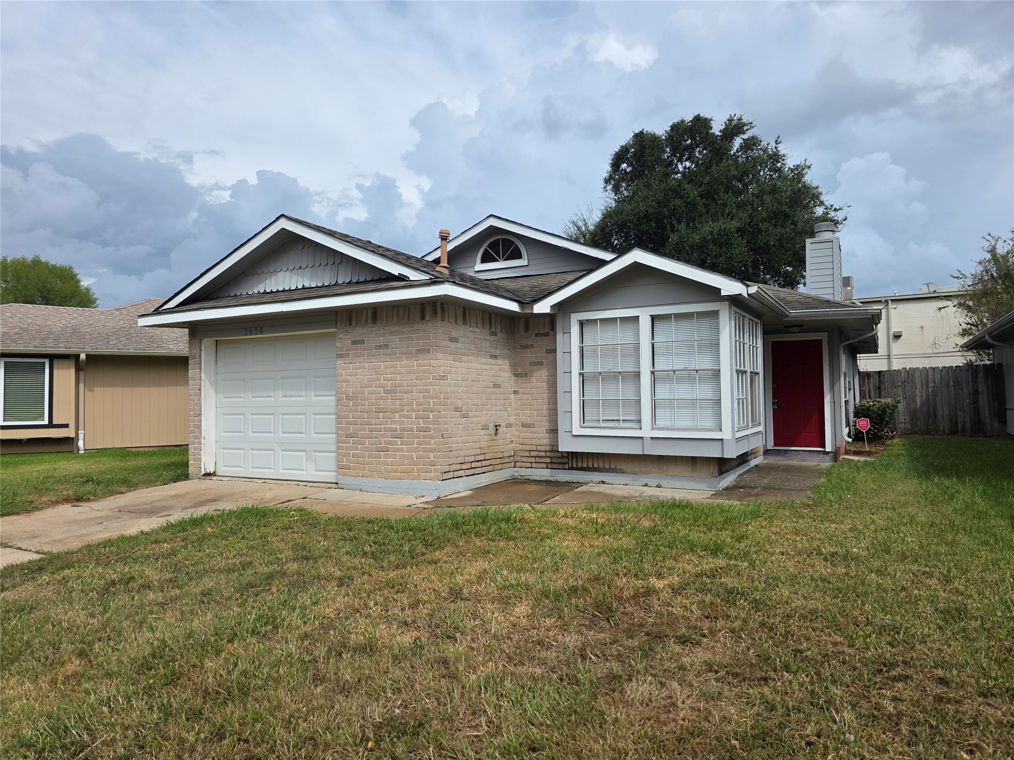 1614 Brickarbor Drive Property Photo 3