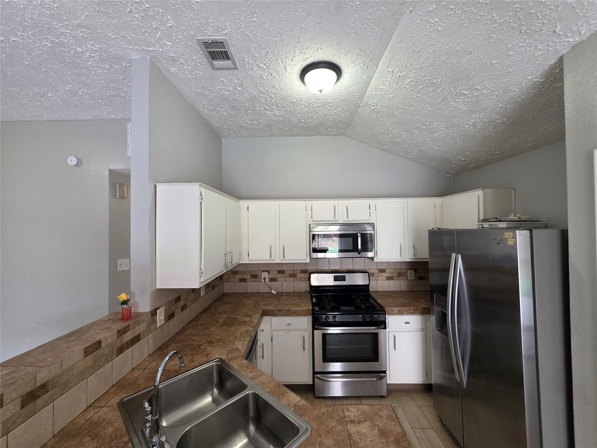 1614 Brickarbor Drive Property Photo 10