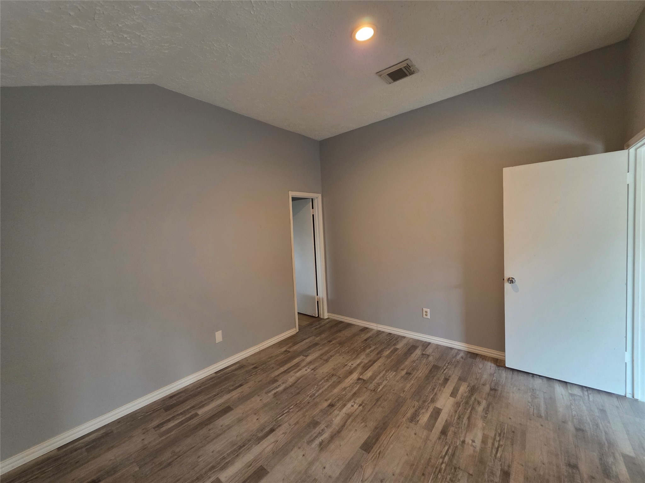 1614 Brickarbor Drive Property Photo 16