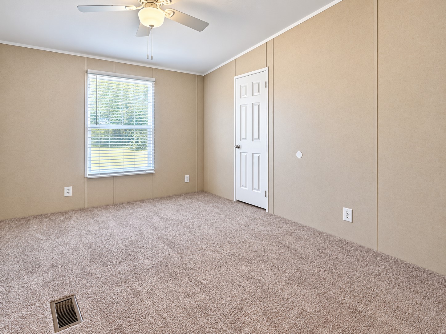 31502 Marlin Street Property Photo 13
