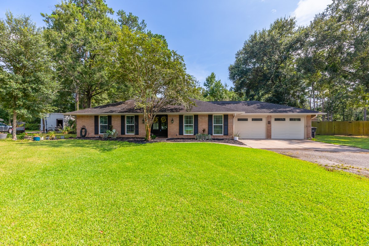760 Pinecrest Street
