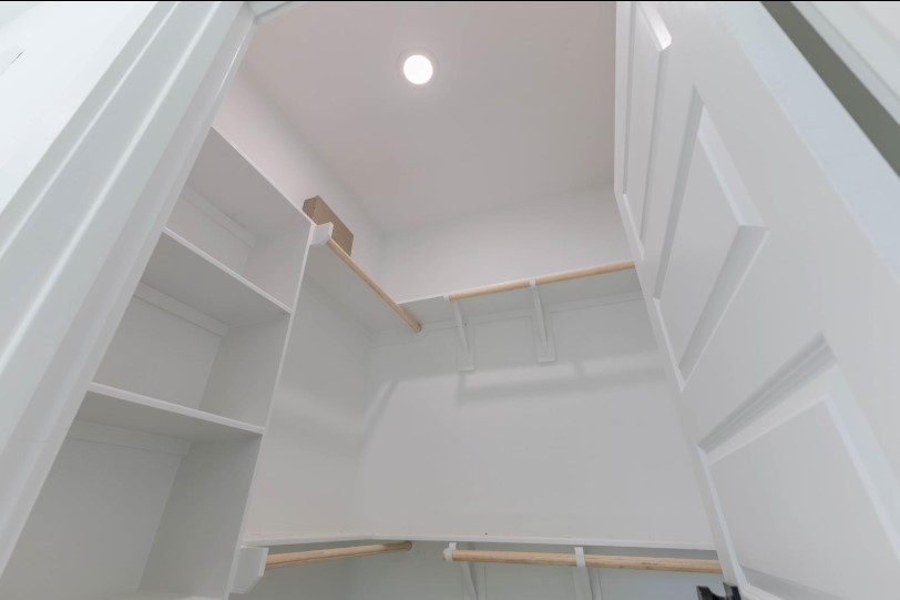 408 Armstrong Street A Property Photo 10