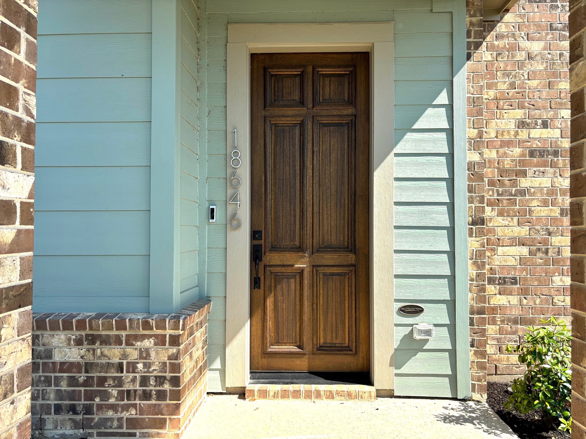 18646 Marvelous Place Property Photo 5