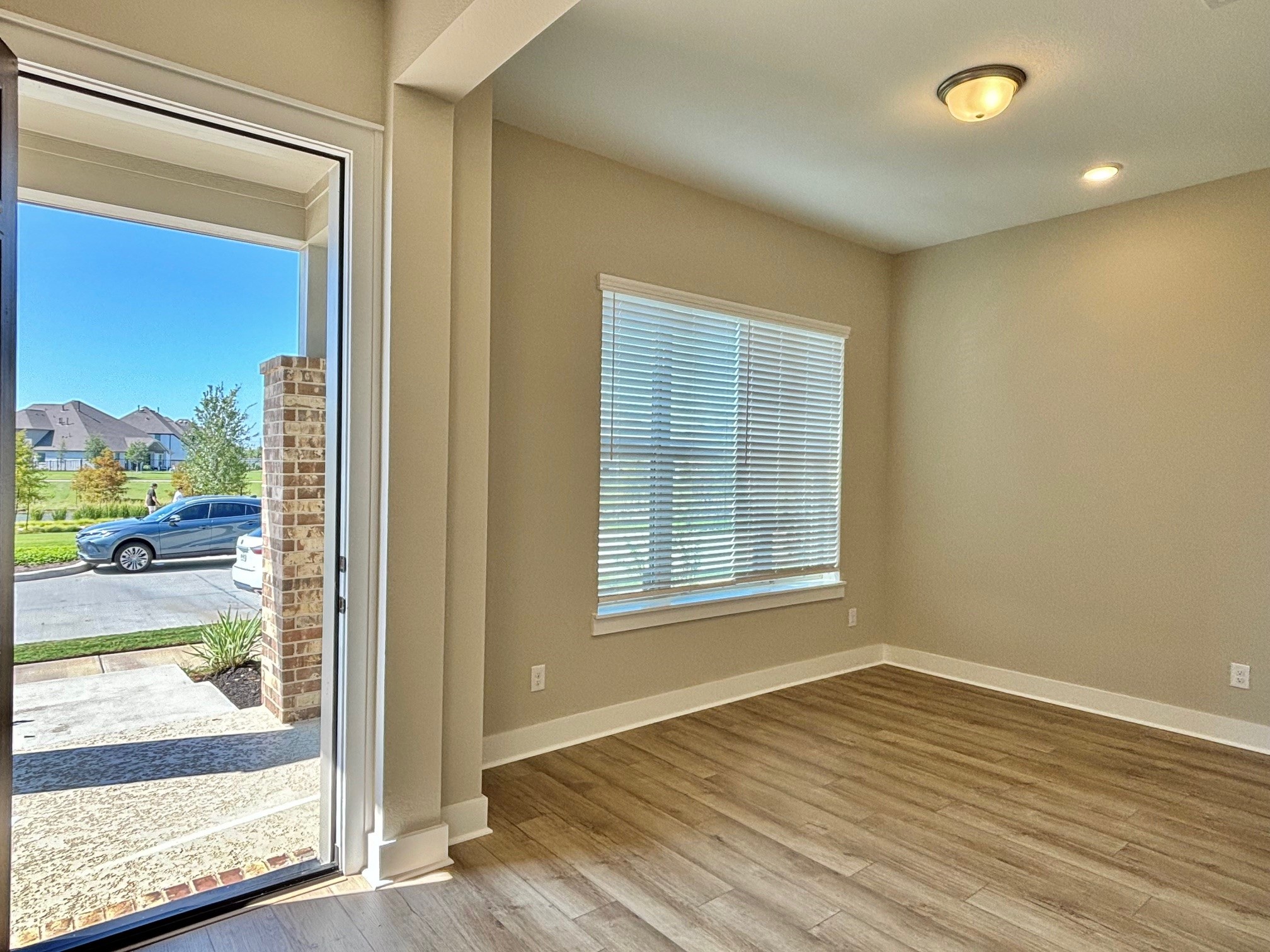 18646 Marvelous Place Property Photo 6