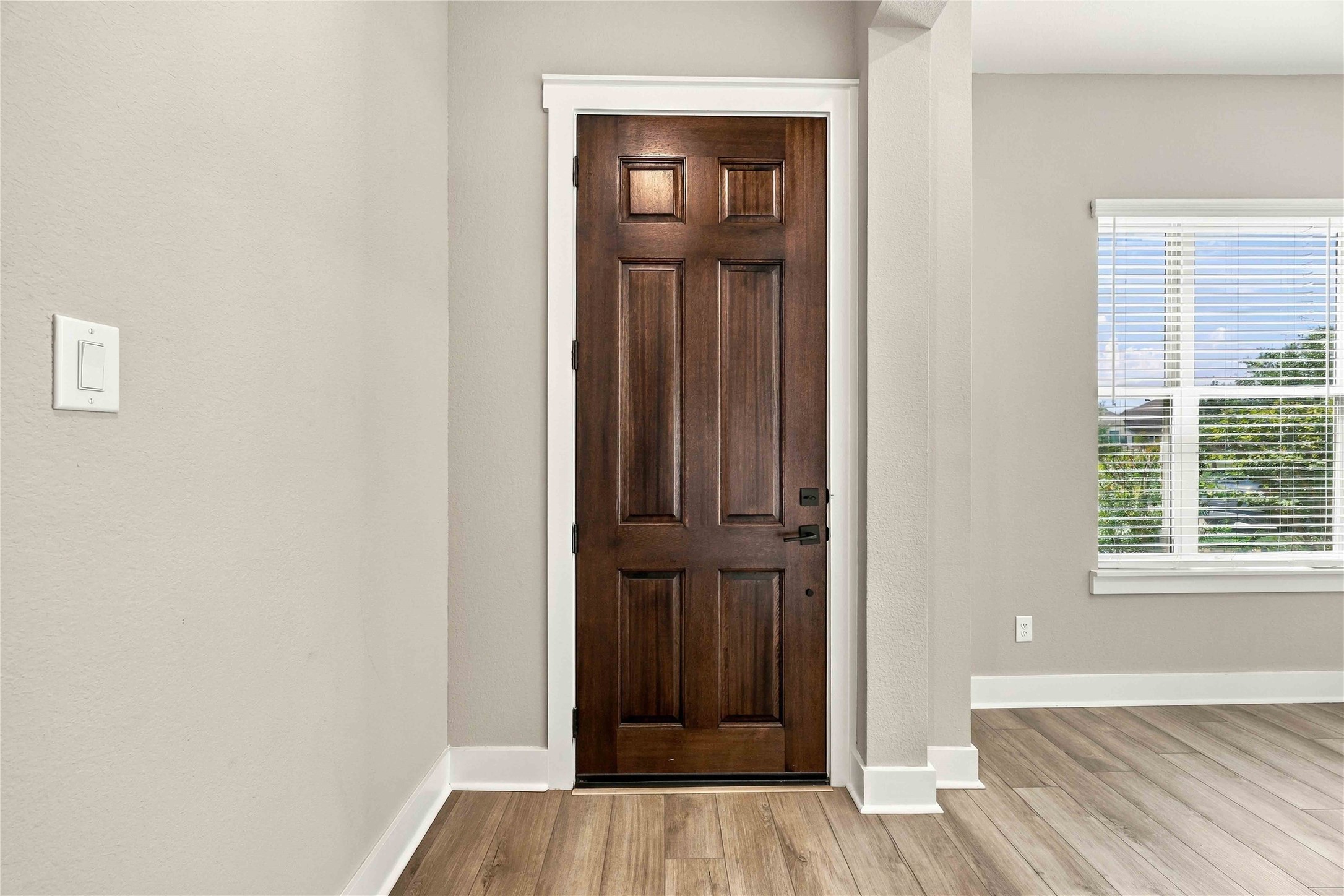 18646 Marvelous Place Property Photo 6