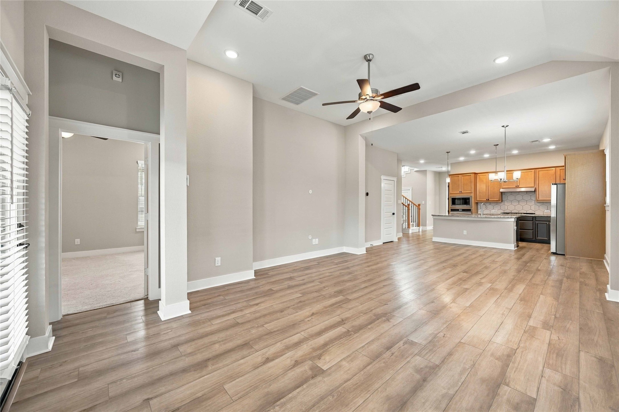 18646 Marvelous Place Property Photo 10