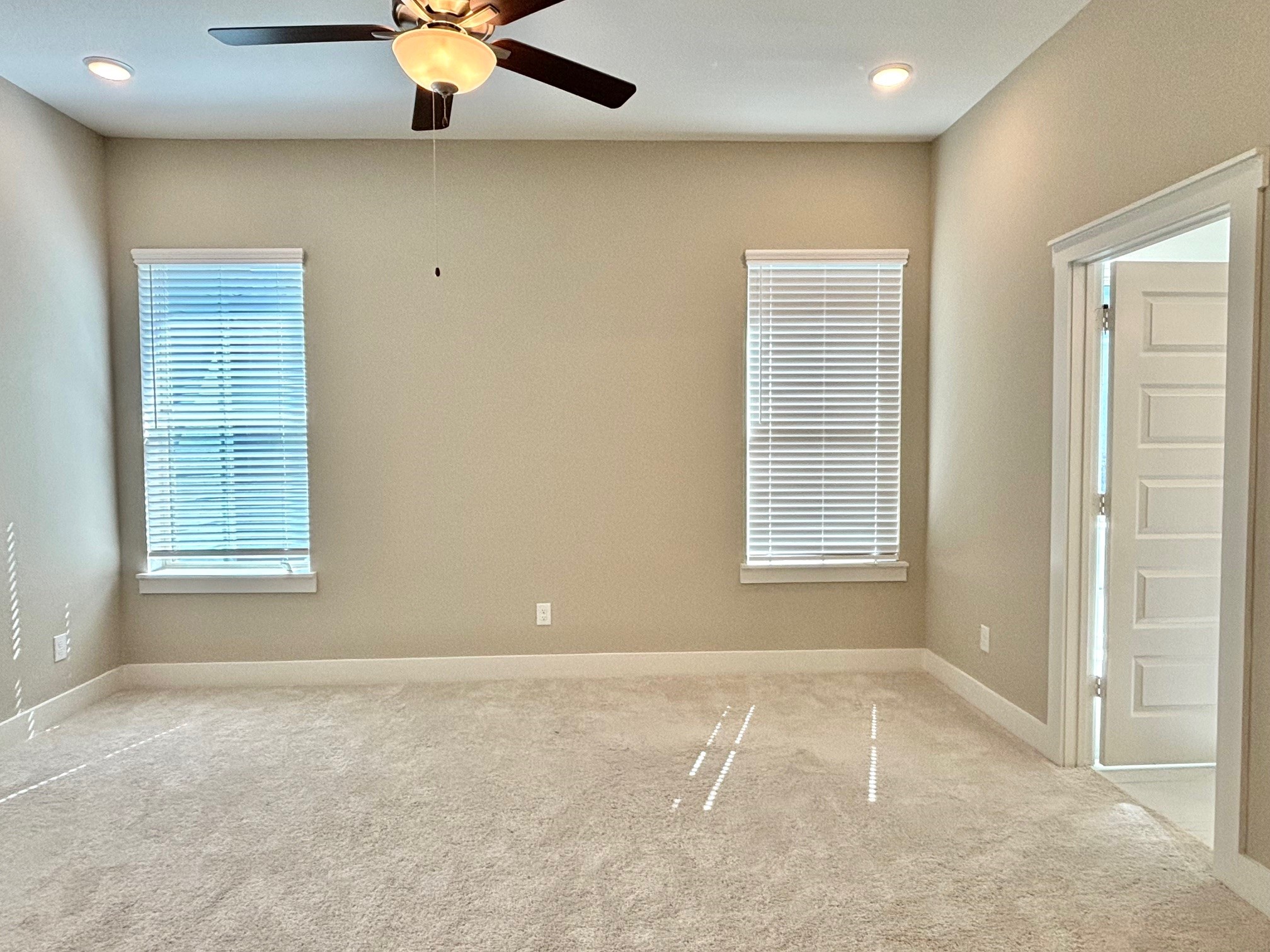 18646 Marvelous Place Property Photo 15