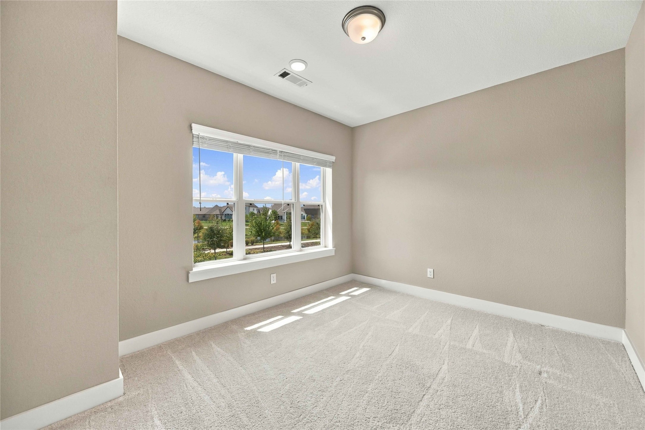 18646 Marvelous Place Property Photo 19