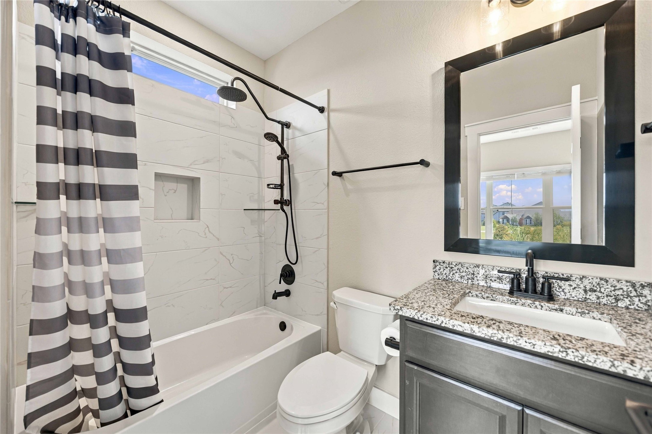 18646 Marvelous Place Property Photo 21