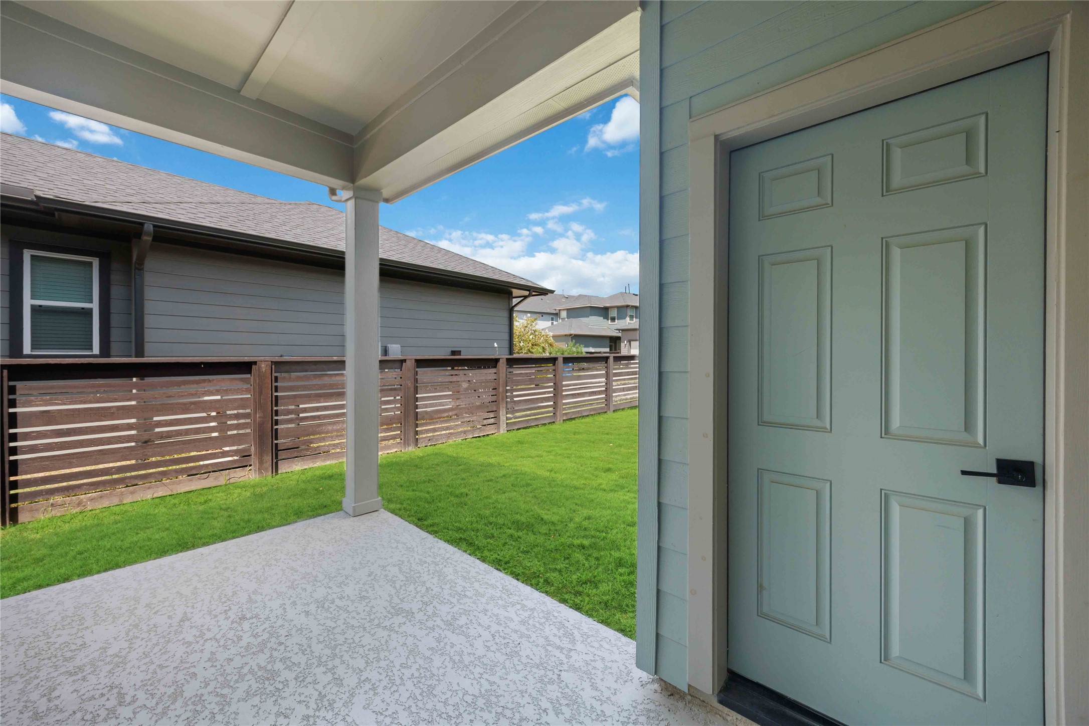 18646 Marvelous Place Property Photo 26