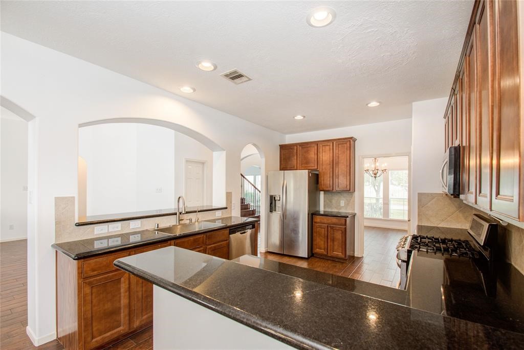 5111 Lakeside Avenue Property Photo 14