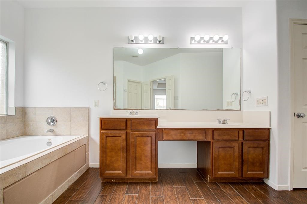 5111 Lakeside Avenue Property Photo 19