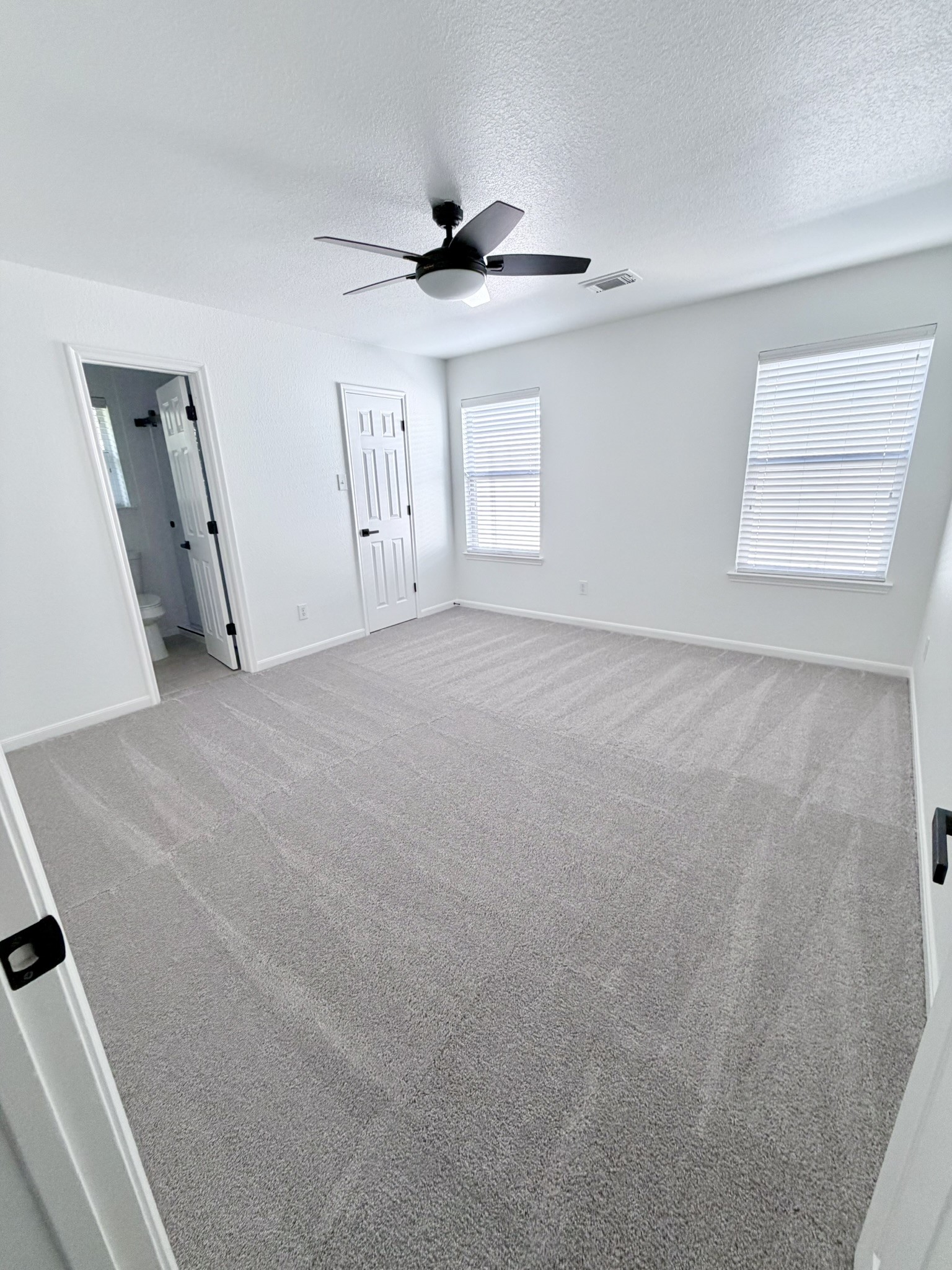 5530 Gable Meadows Drive Property Photo 13