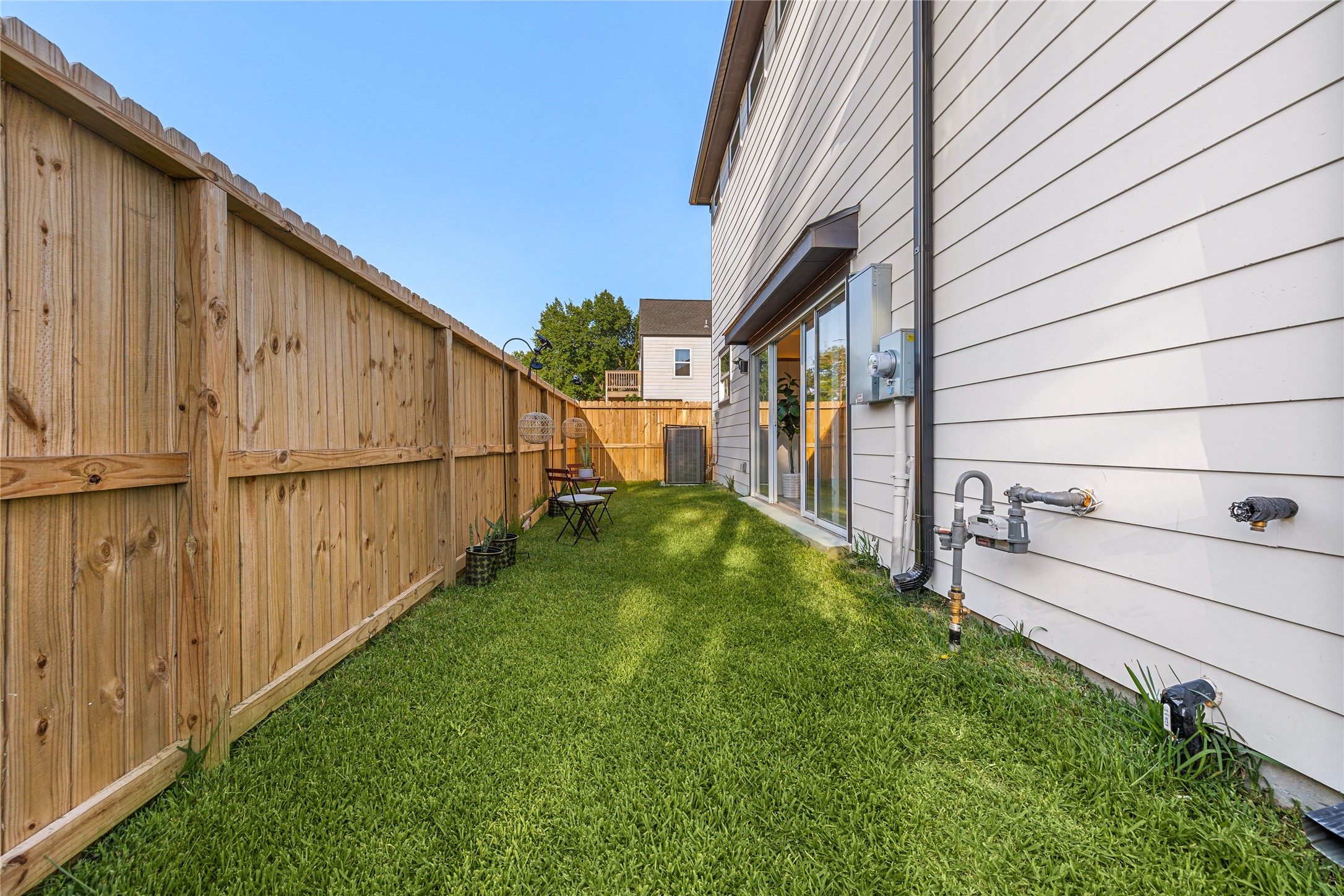 1306 Grove Street Property Photo 11
