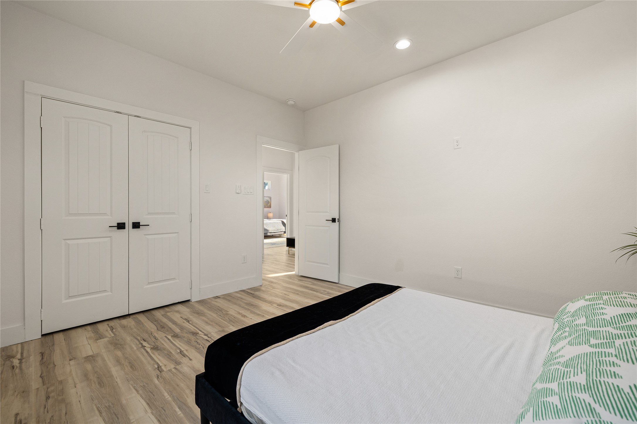 1306 Grove Street Property Photo 13