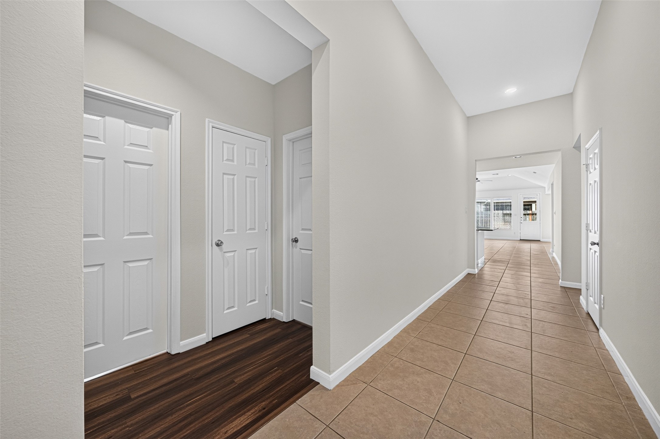26343 Riley Glen Drive Property Photo 5