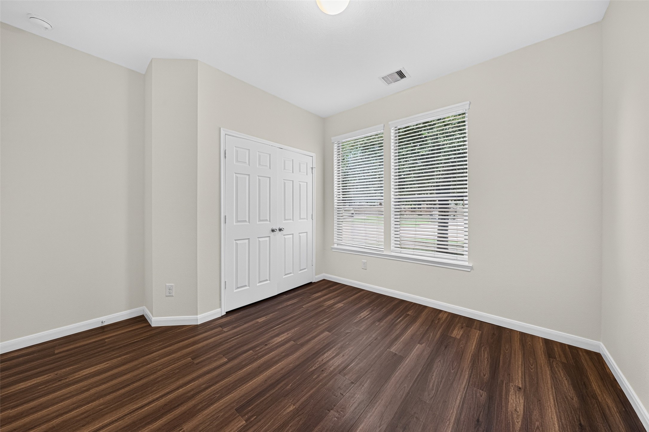 26343 Riley Glen Drive Property Photo 8