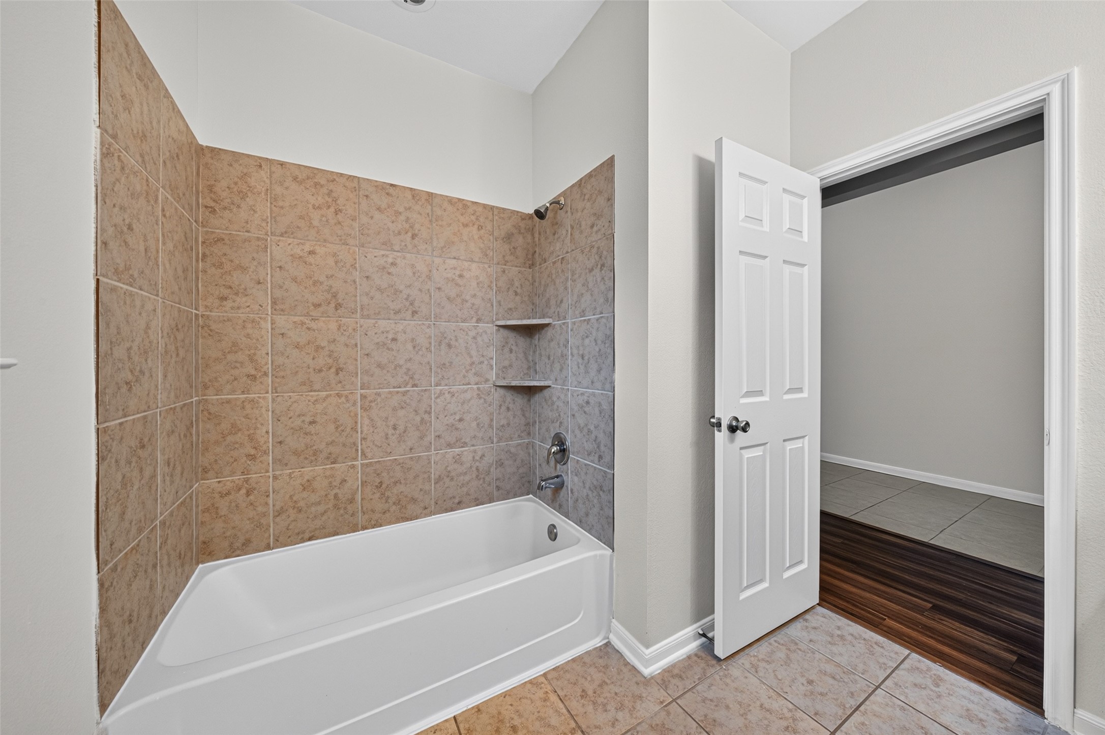 26343 Riley Glen Drive Property Photo 11