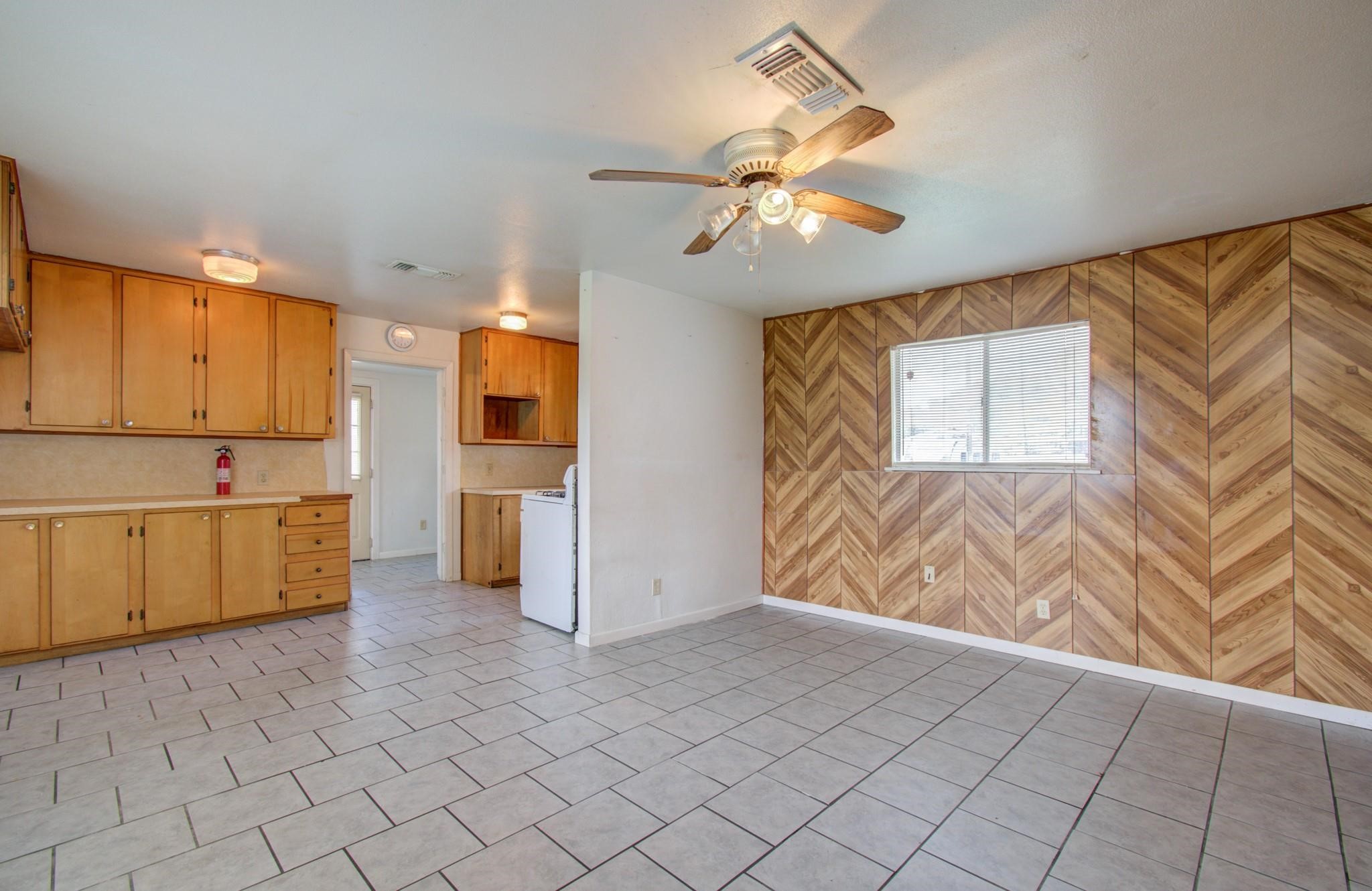 3606 Almeda Genoa Road Property Photo 10