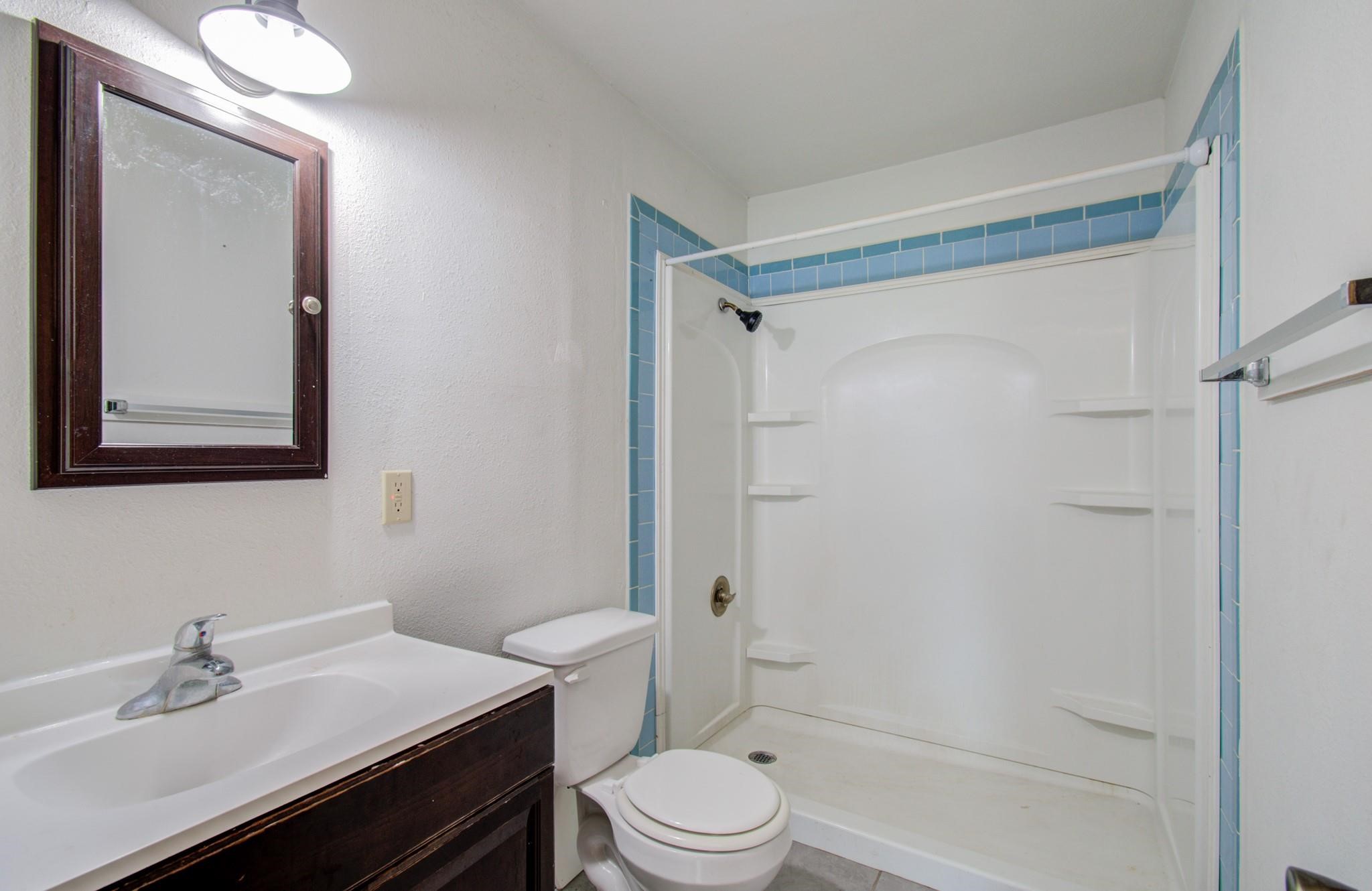 3606 Almeda Genoa Road Property Photo 15