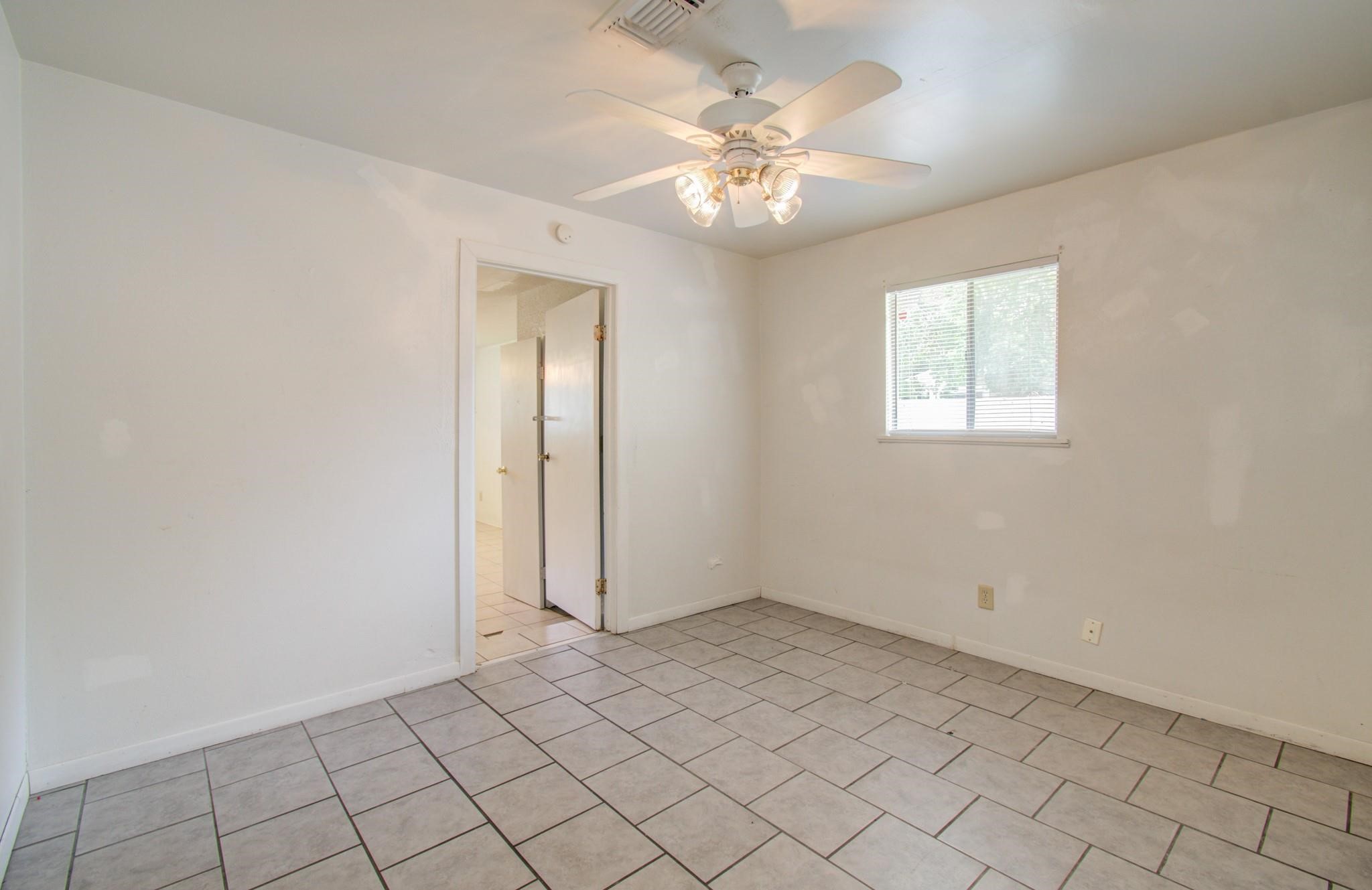 3606 Almeda Genoa Road Property Photo 16