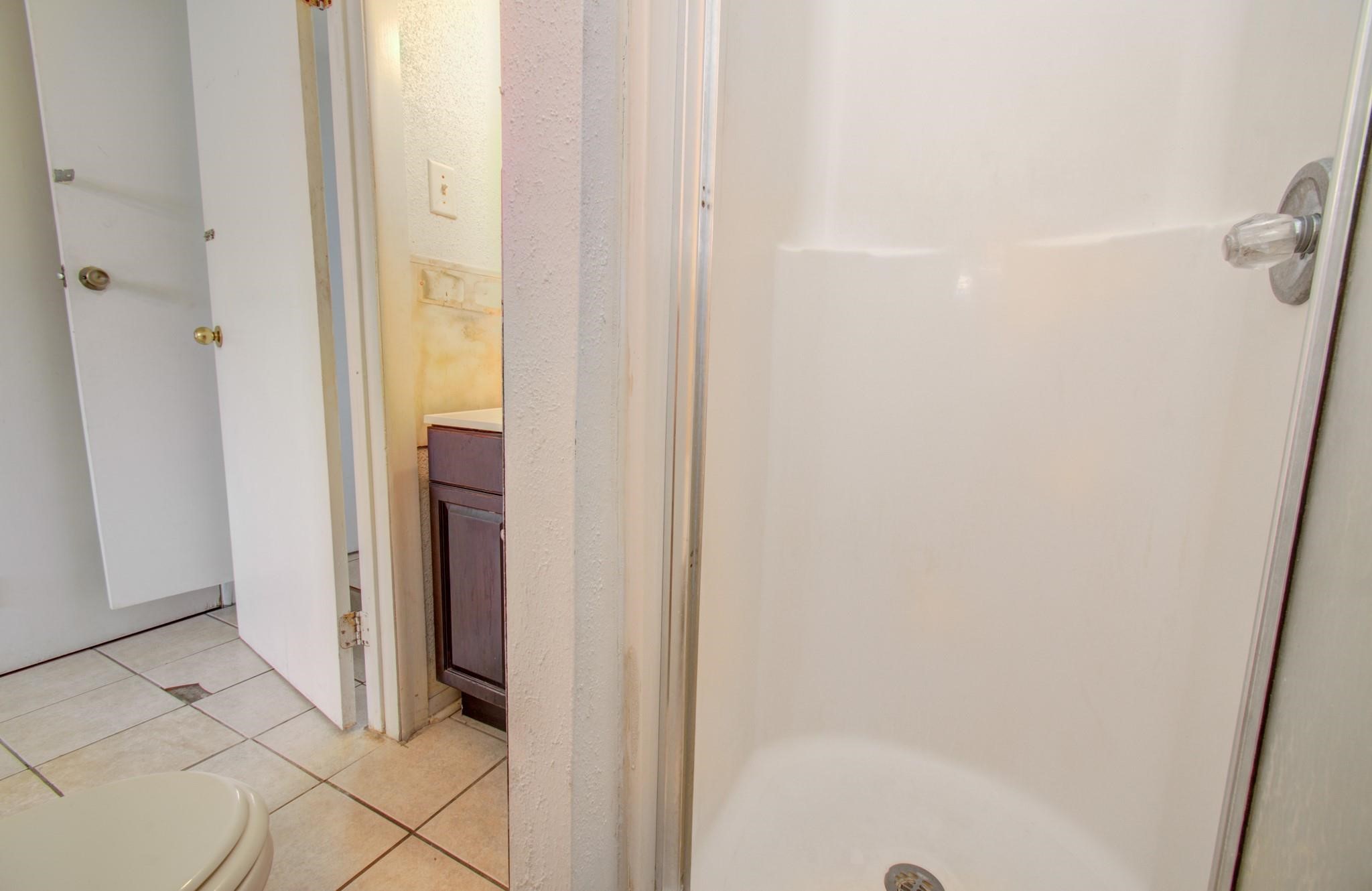 3606 Almeda Genoa Road Property Photo 21
