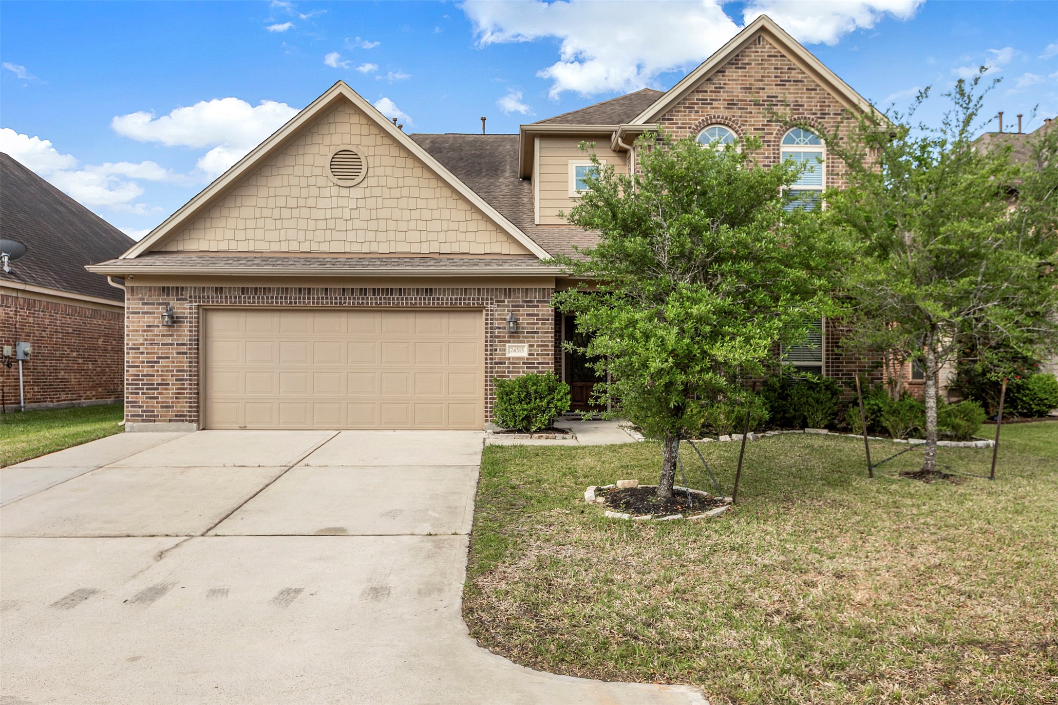 24515 Flora Meadow Drive Property Photo 1