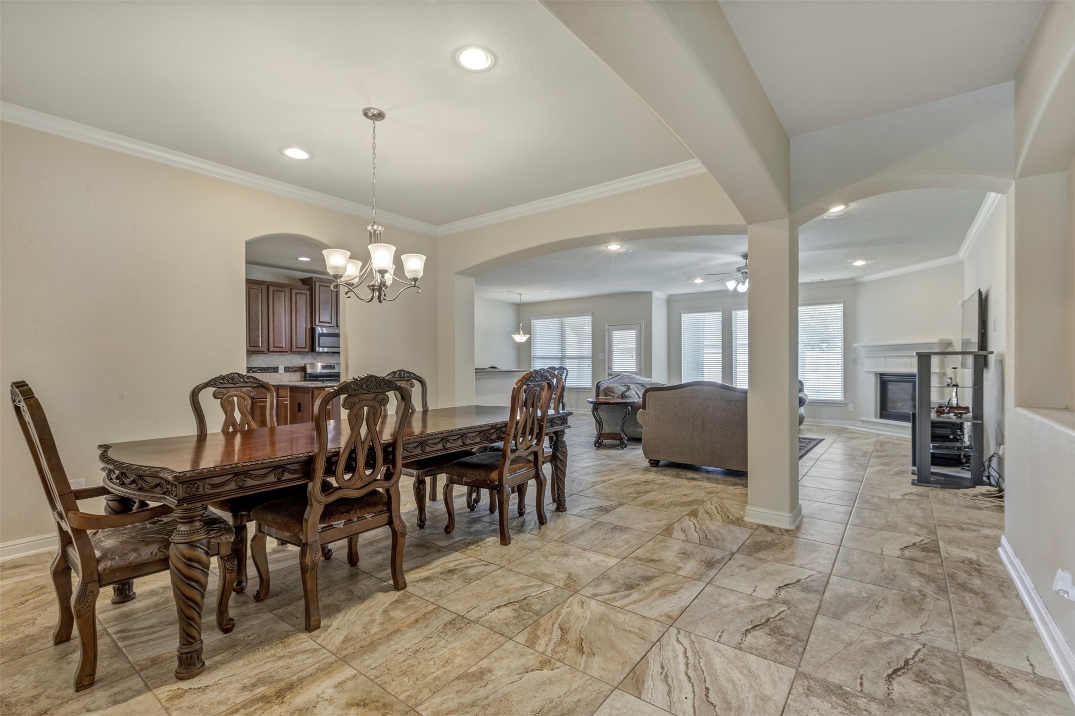 24515 Flora Meadow Drive Property Photo 7