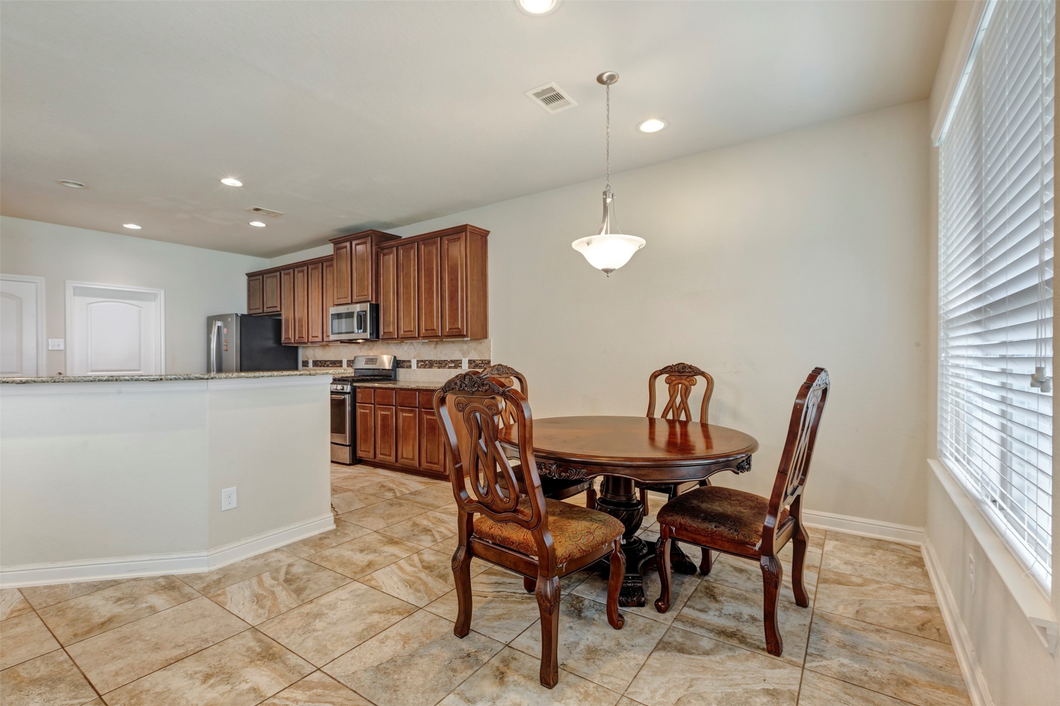 24515 Flora Meadow Drive Property Photo 17