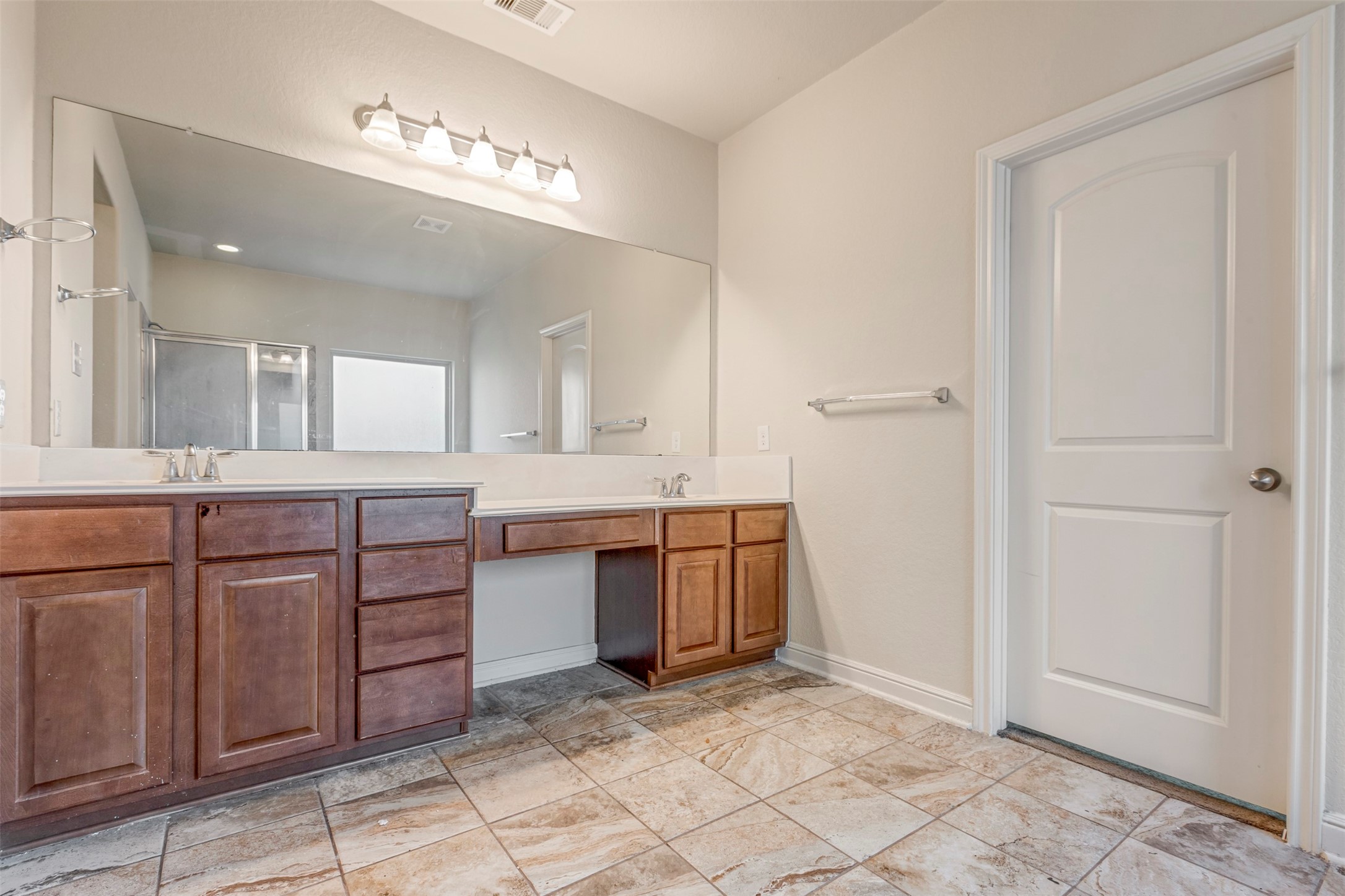 24515 Flora Meadow Drive Property Photo 20