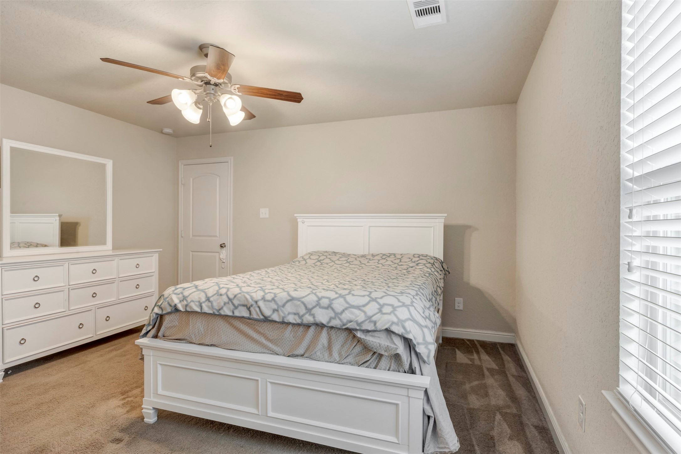 24515 Flora Meadow Drive Property Photo 29