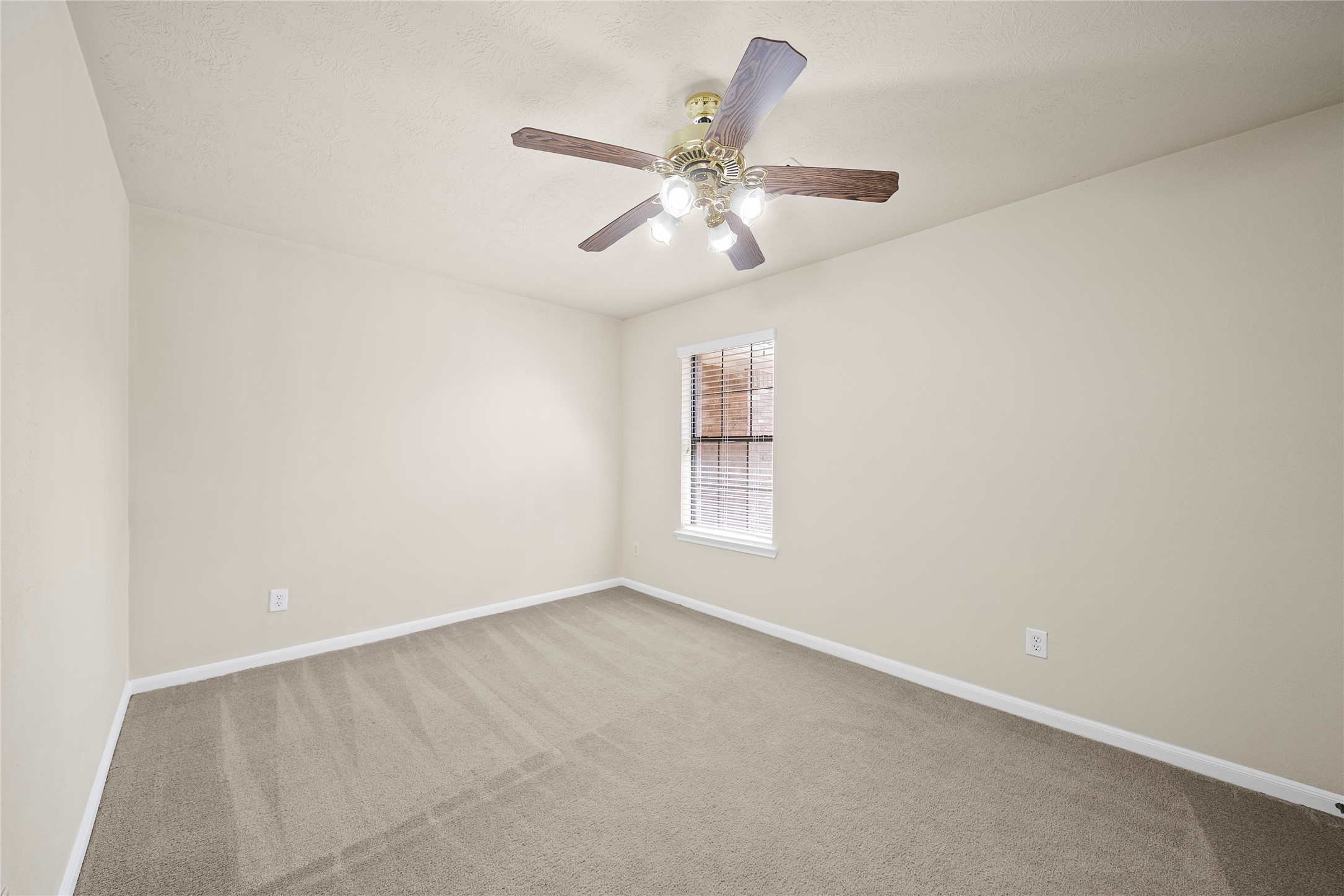 6715 Lathrop Court Property Photo 31