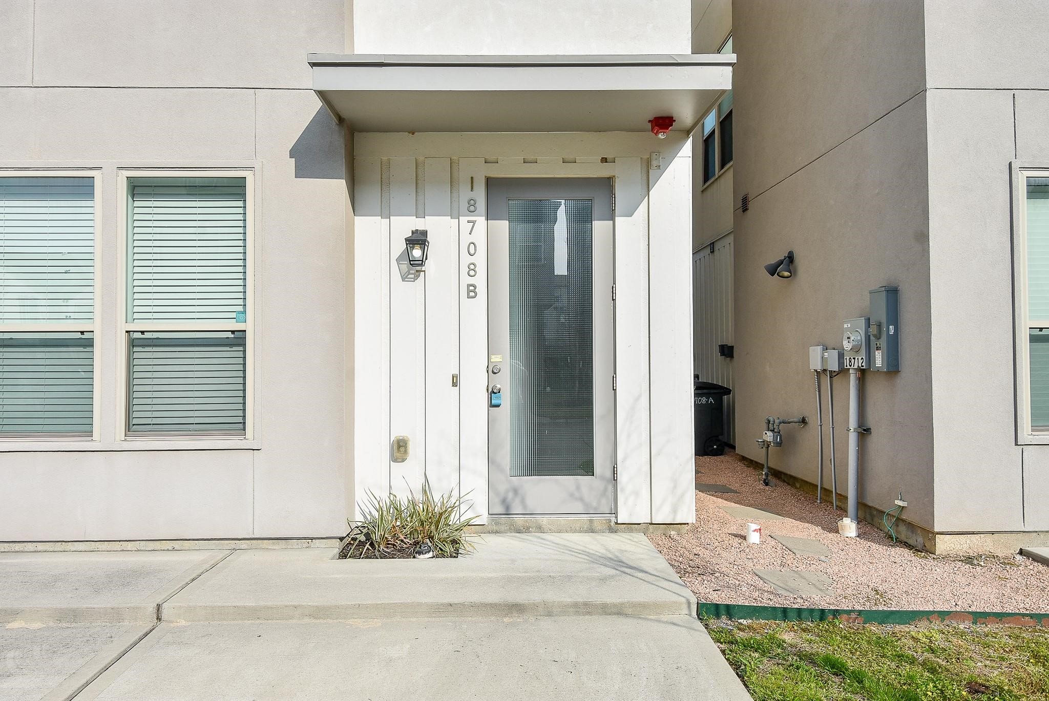 18708 Centro Main Street Property Photo 4
