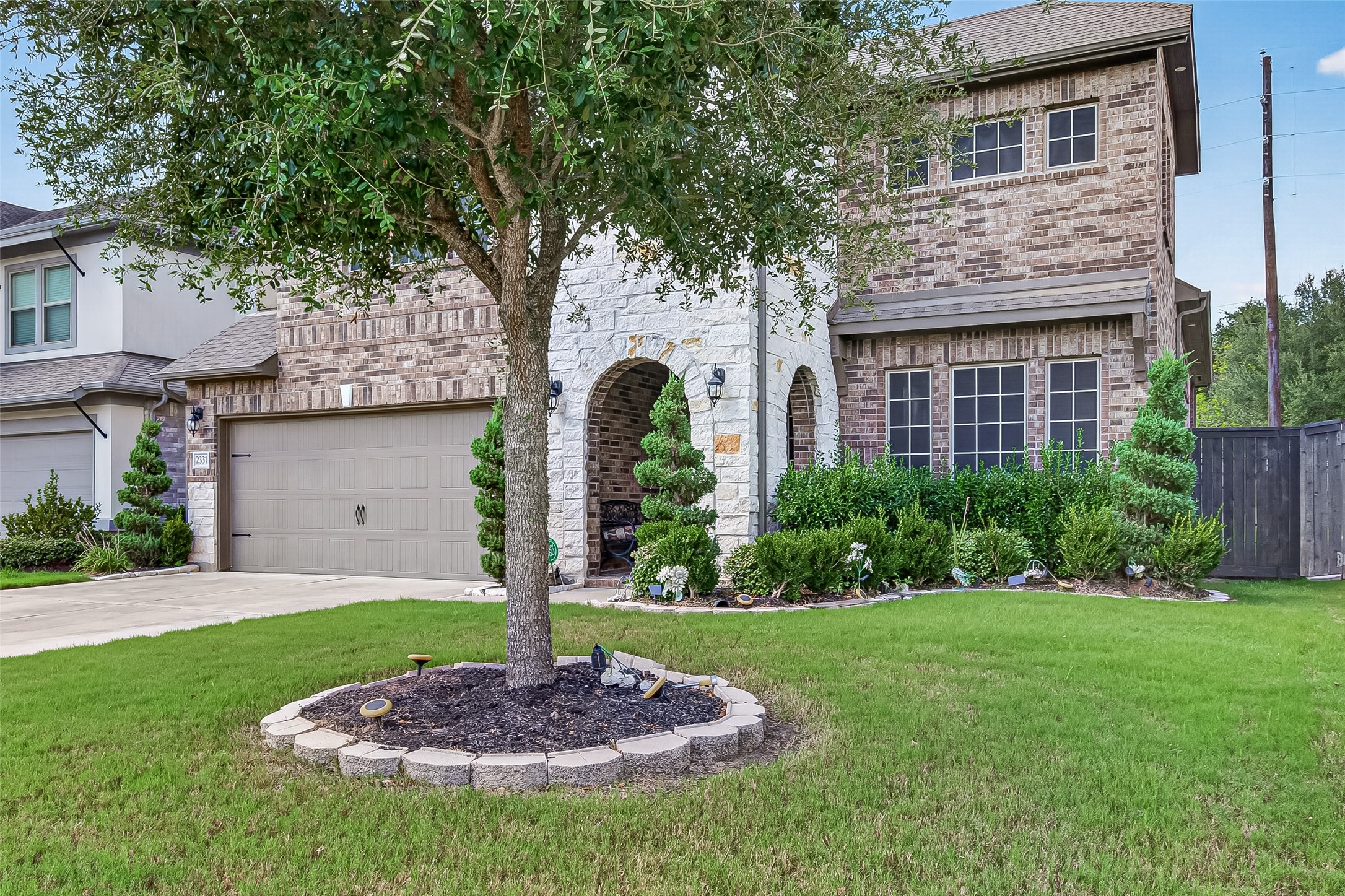 2331 Pumpkin Patch Lane Property Photo 2